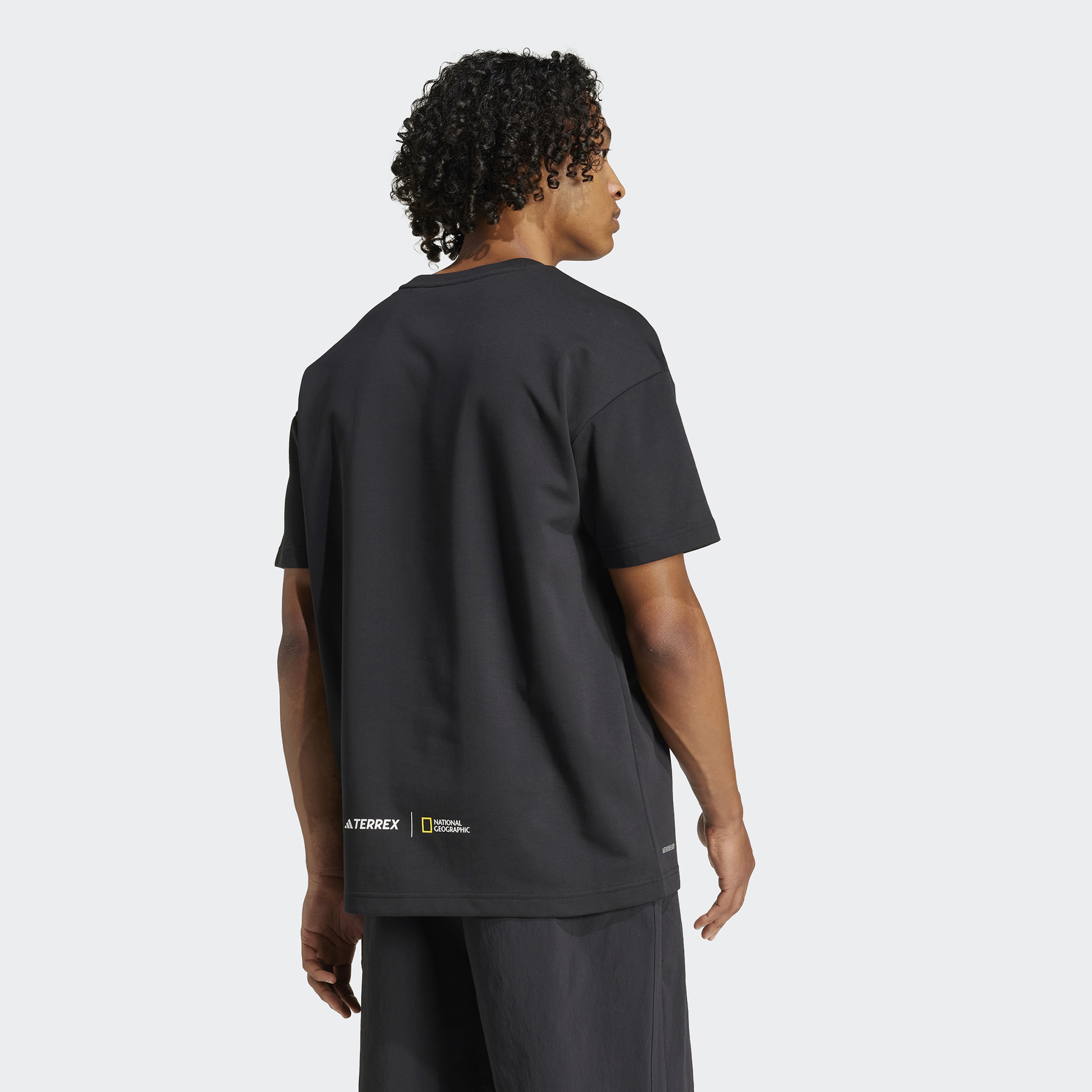 Adidas Erkek Siyah T-Shirt