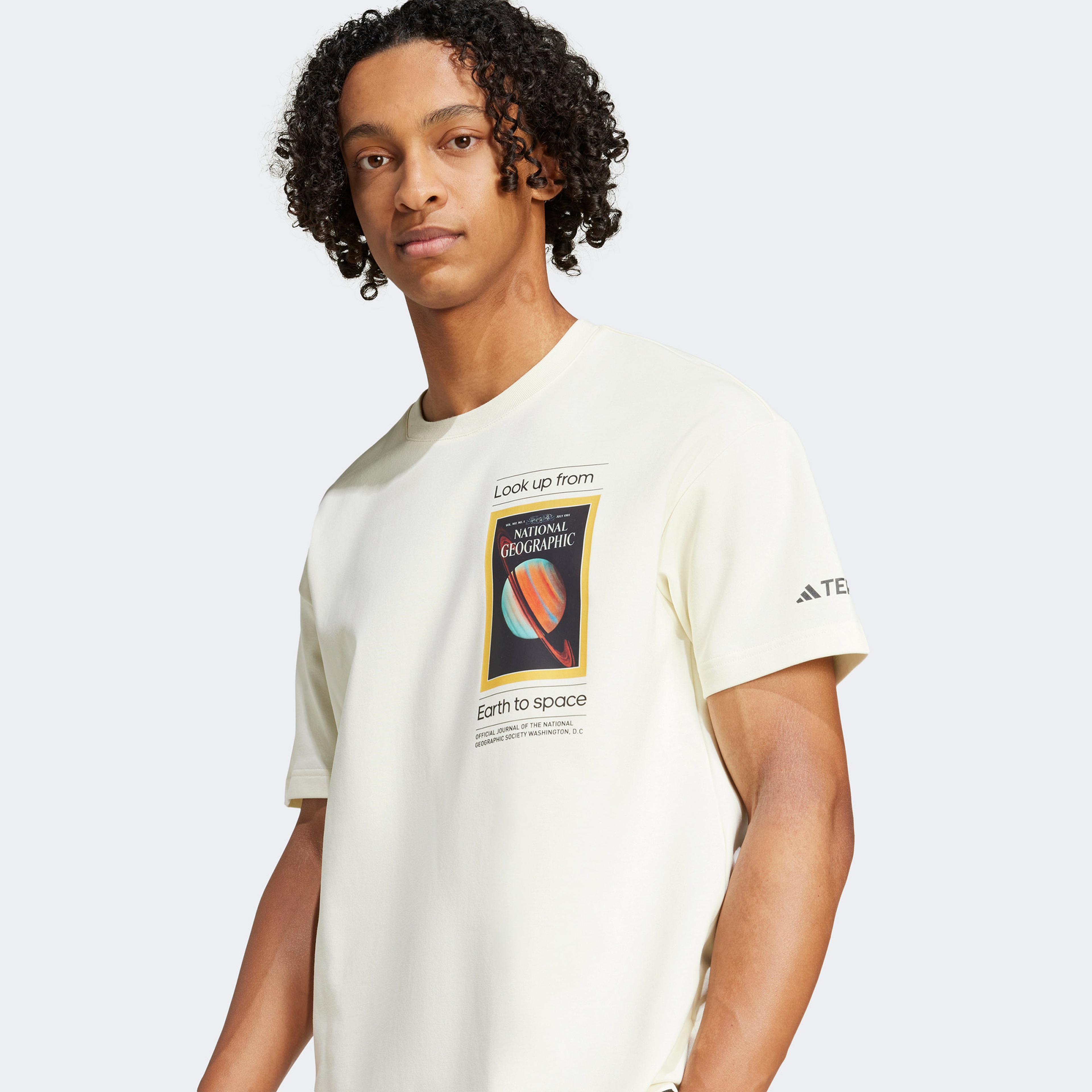 Adidas Erkek Bej T-Shirt