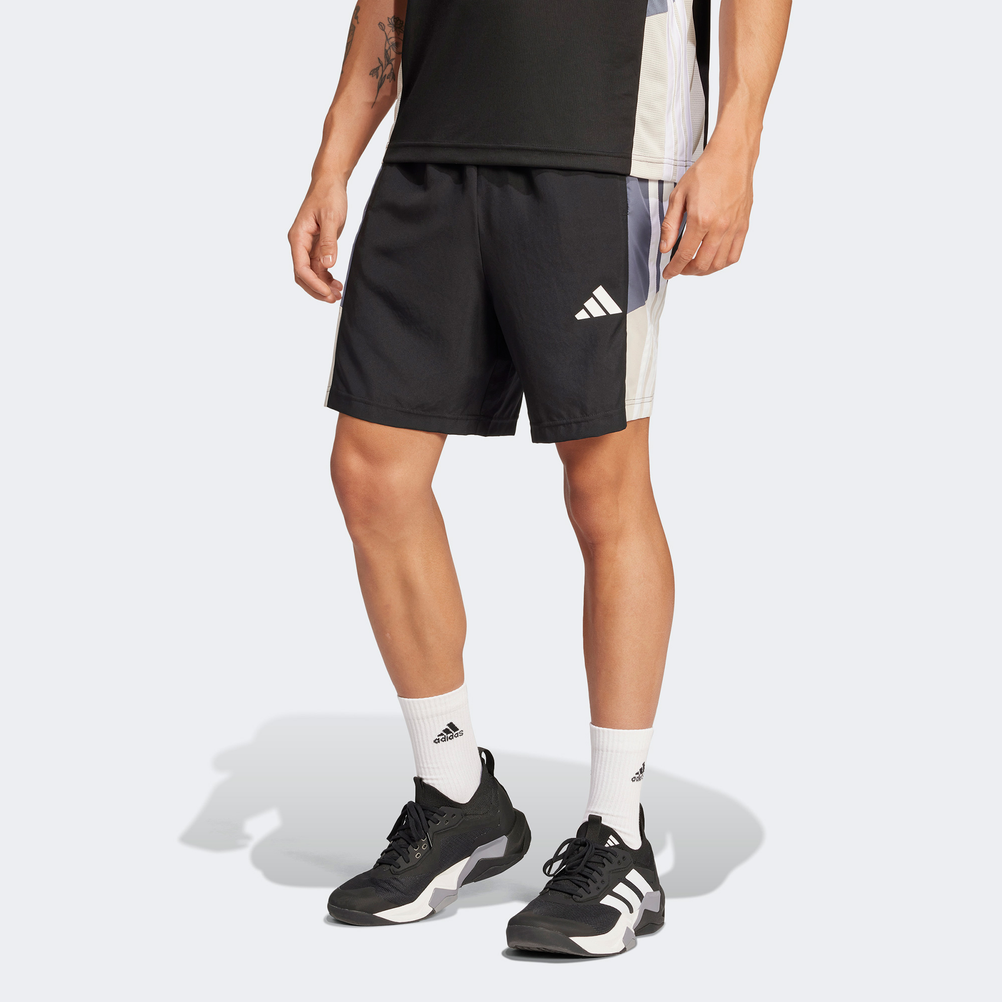 adidas Train Essentials Seasonal Erkek Siyah Antrenman Şort