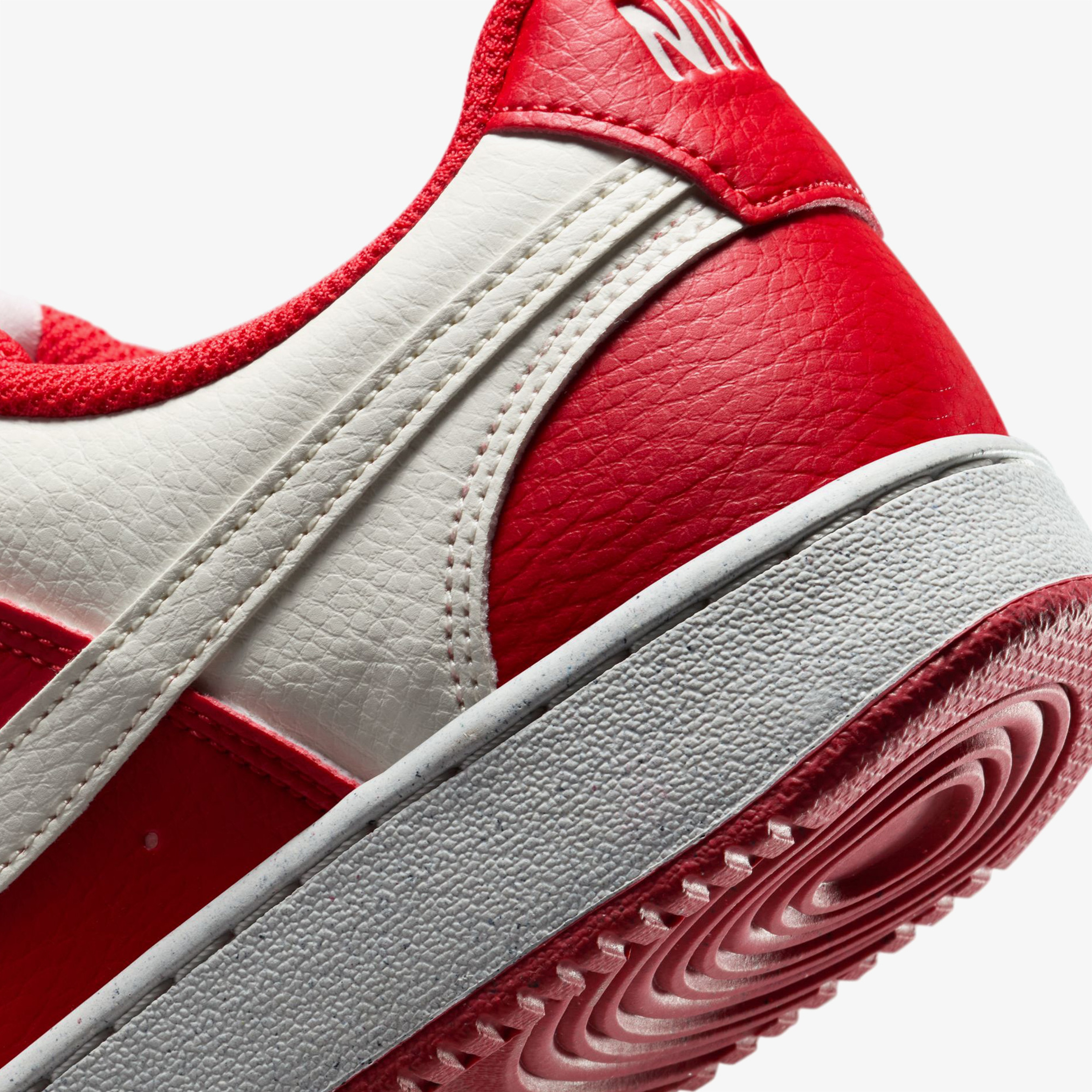 Nike Court Vision Low Next Nature Kadın Kırmızı Spor Ayakkabı