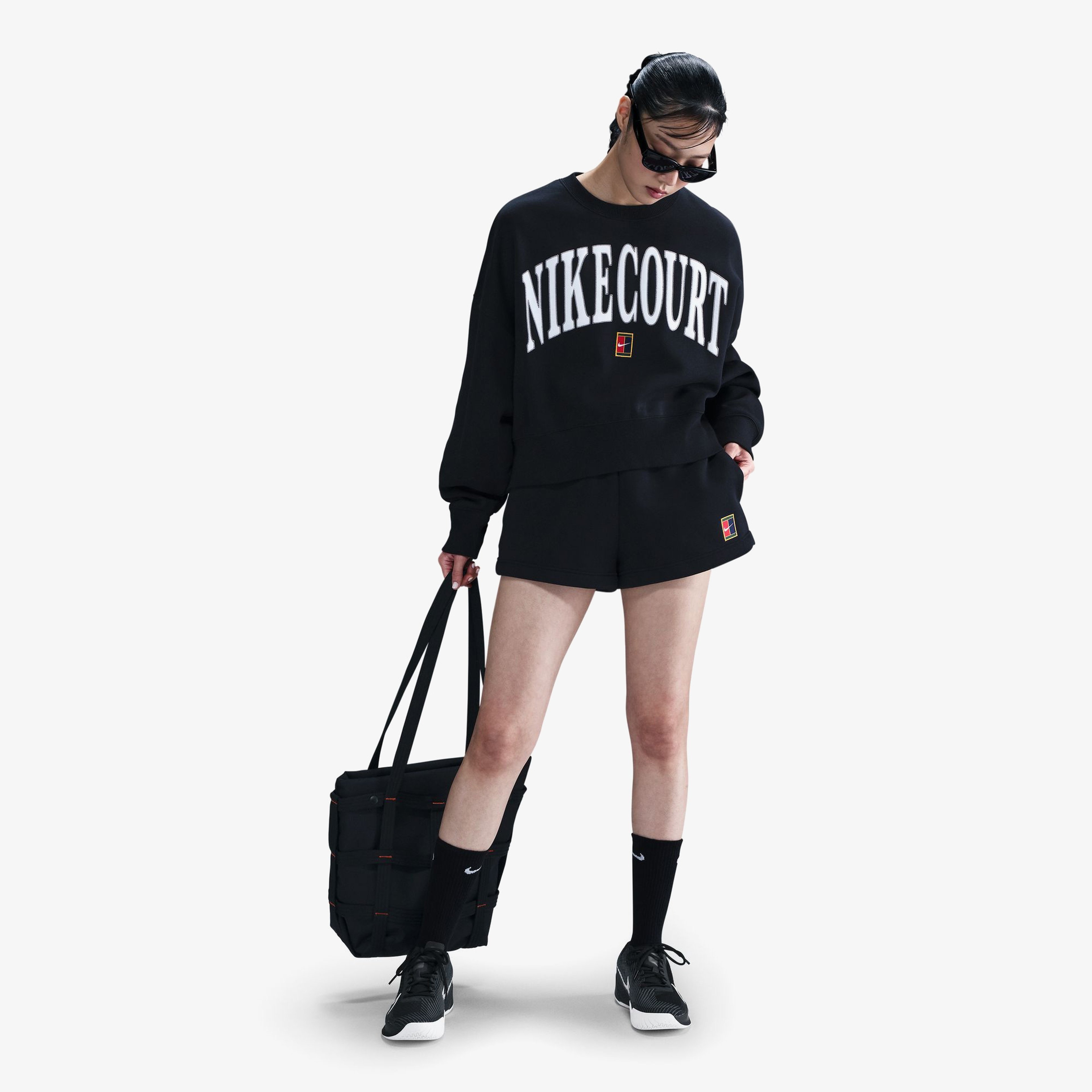 Nike Court Phoenix Fleece Kadın Siyah Tenis Şortu