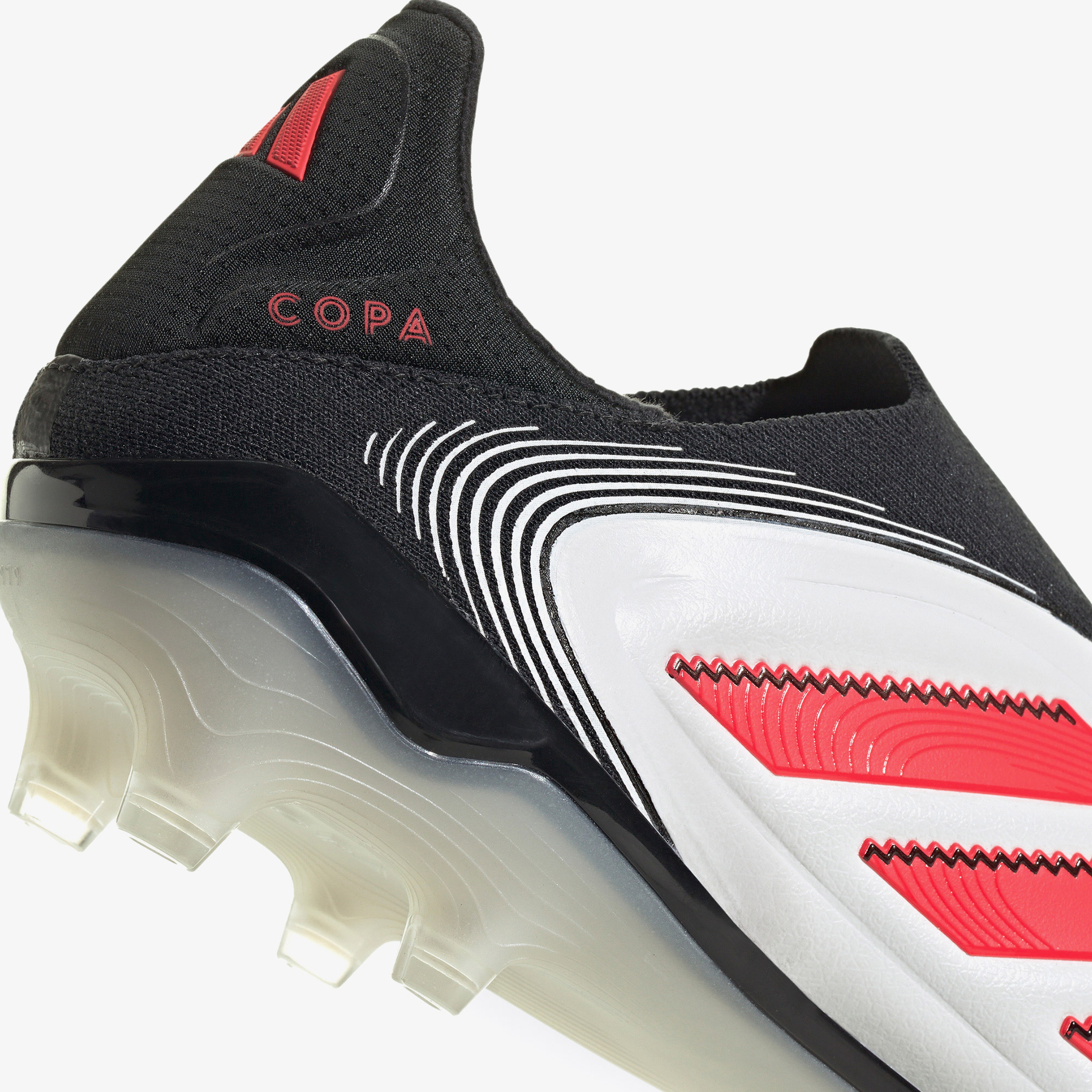 adidas Copa Pure 3 Elite Bağcıksız Erkek Beyaz Çim Saha Kramponu