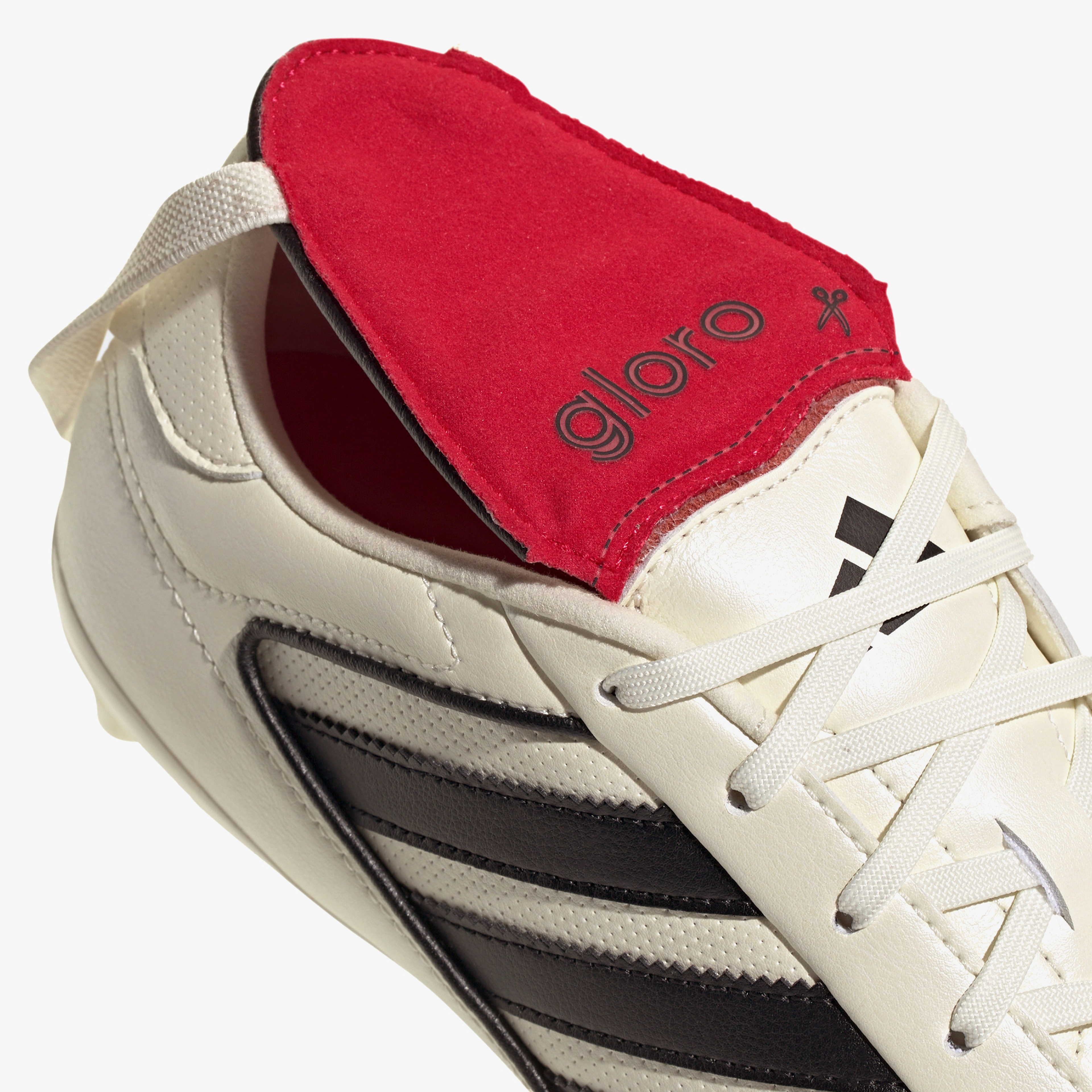 adidas Copa Gloro 2 Erkek Beyaz Çim Saha Kramponu
