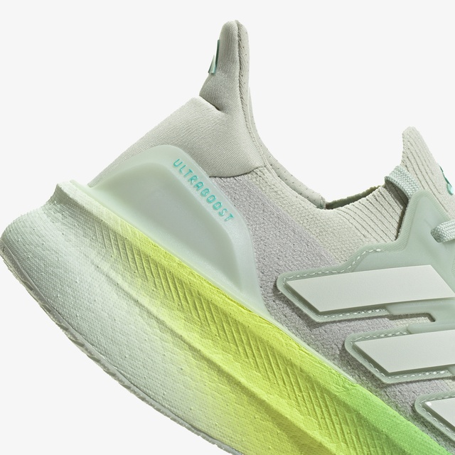 Adidas Yeşil Adidas Ultraboost 5 Erkek Koşu Ayakkabısı