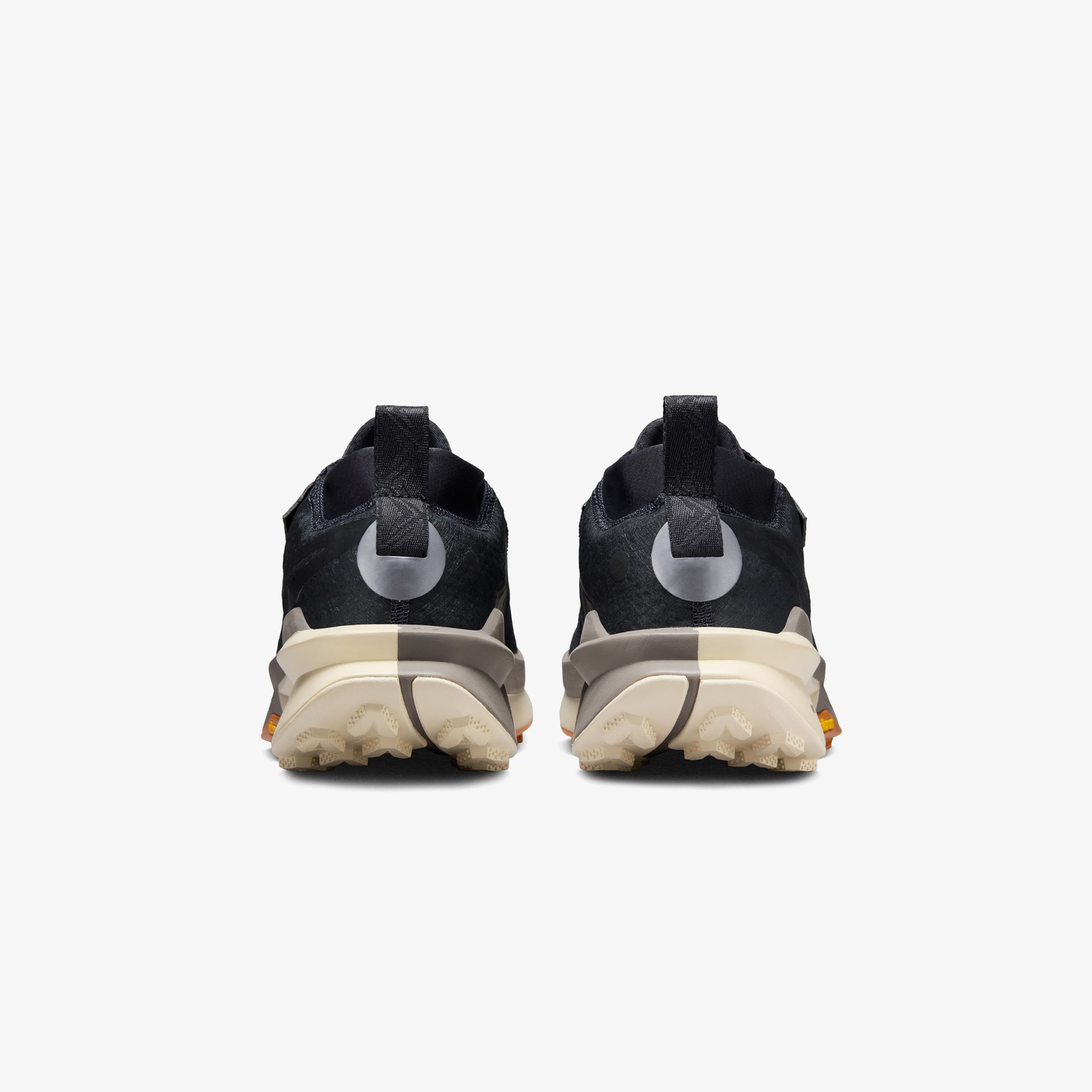 Nike Zegama 2 Kadın Siyah Koşu Ayakkabısı