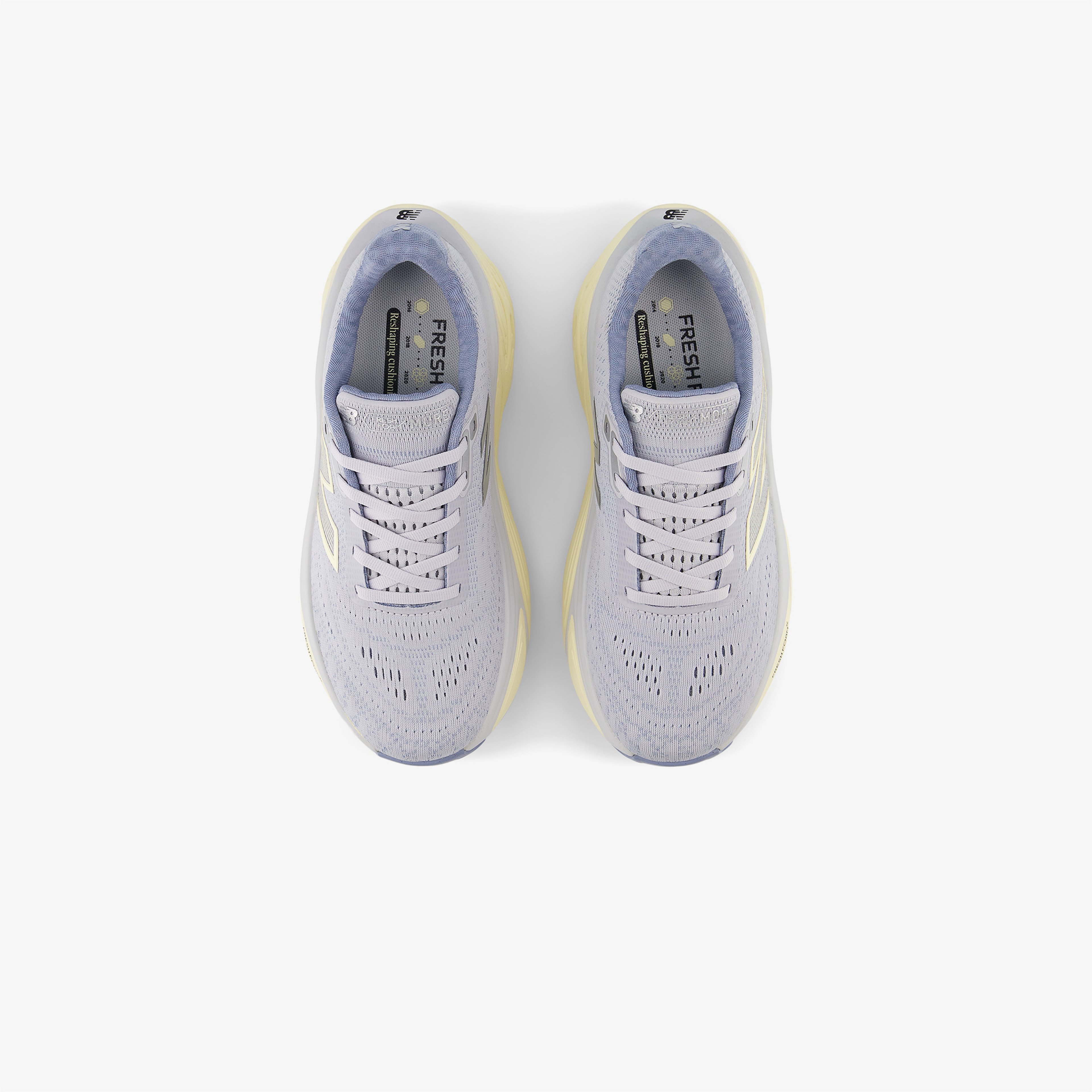 New Balance Fresh Foam X More v5 Kadın Gri Koşu Ayakkabısı