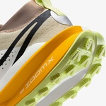 Nike Zegama 2 Kadın Krem Koşu Ayakkabısı