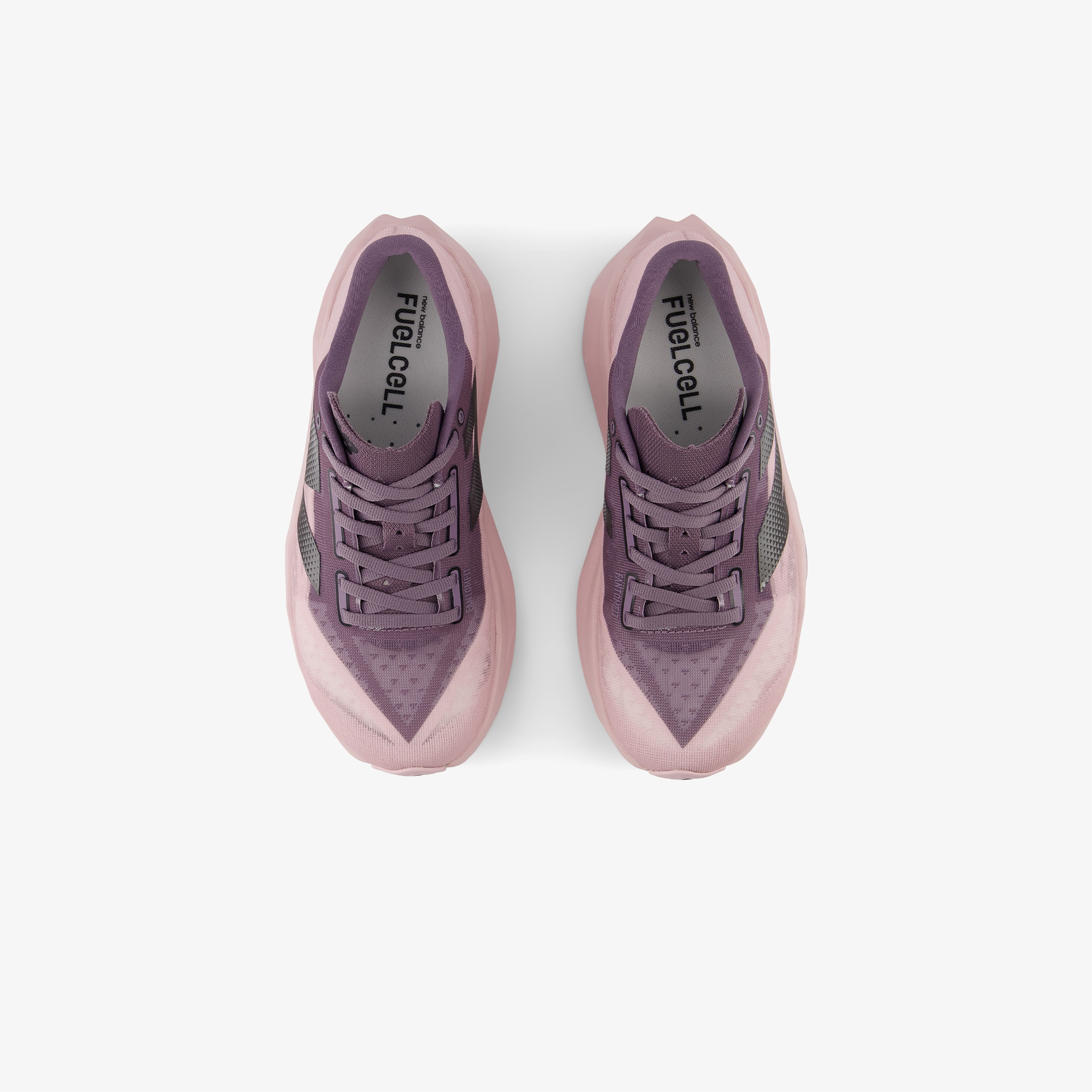 New Balance FuelCell Rebel v4 Kadın Mor Koşu Ayakkabısı