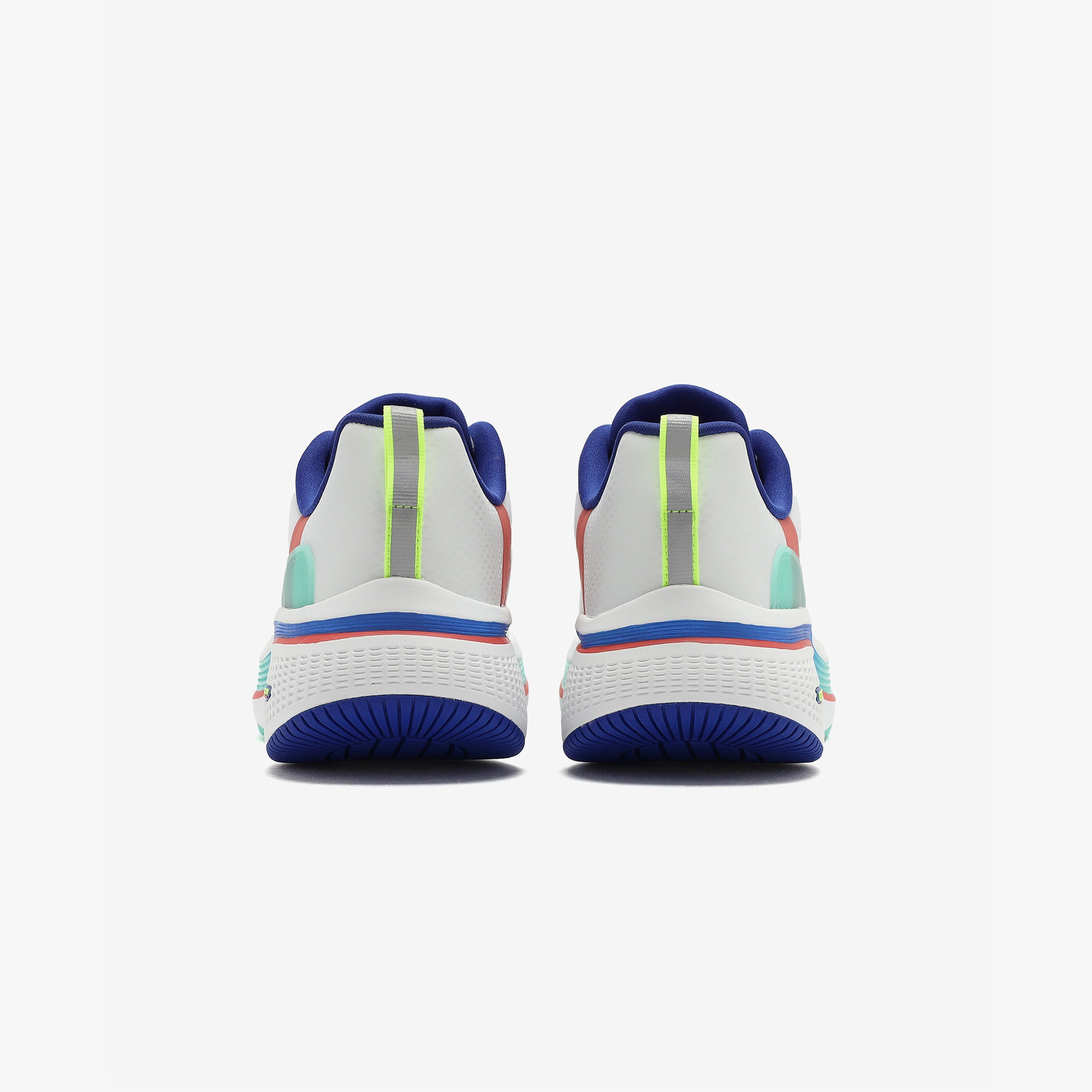 Skechers Go Run Elevate 2.0 Cardona Kadın Beyaz Koşu Ayakkabısı