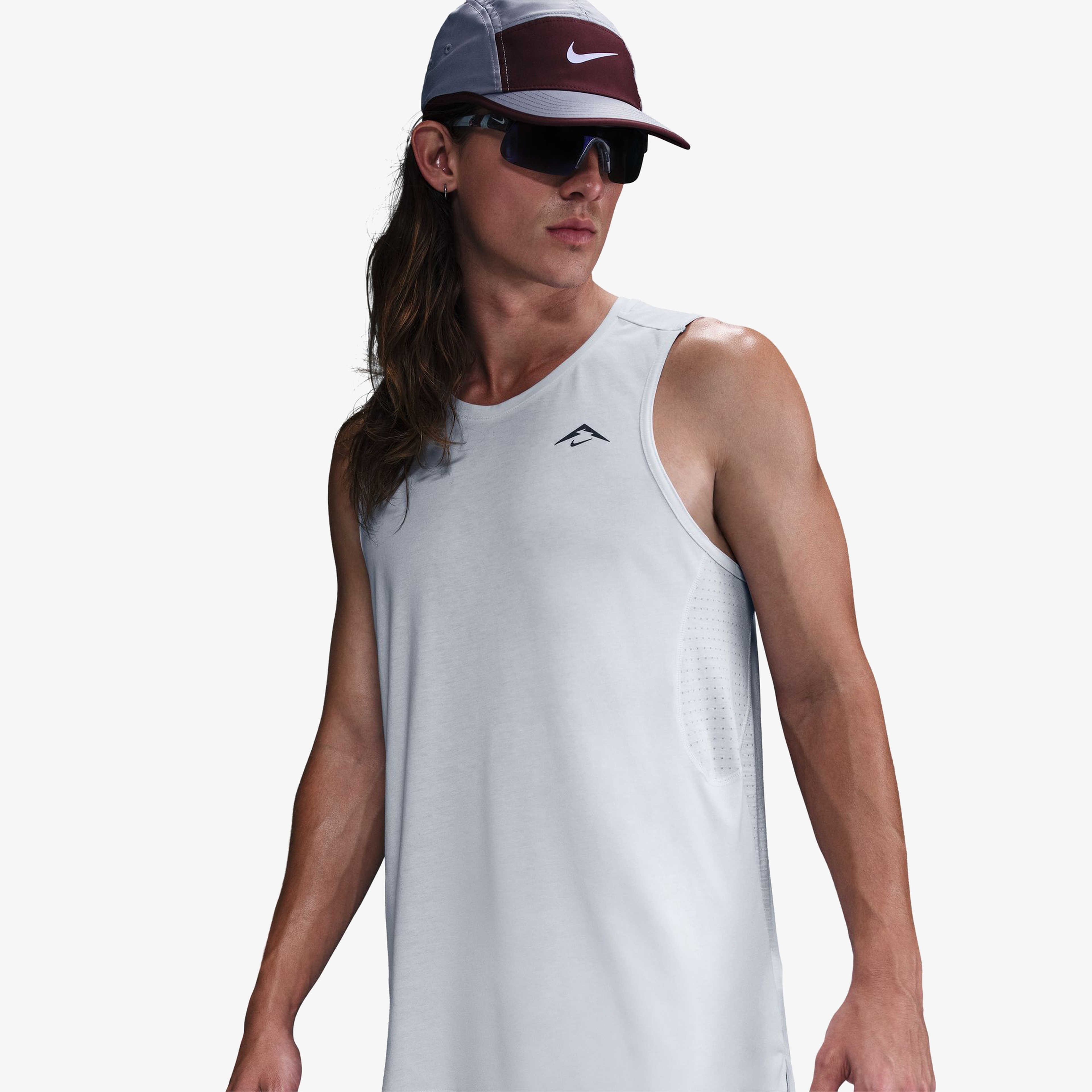 Nike Trail Solar Chase Erkek Gri Koşu T-Shirt