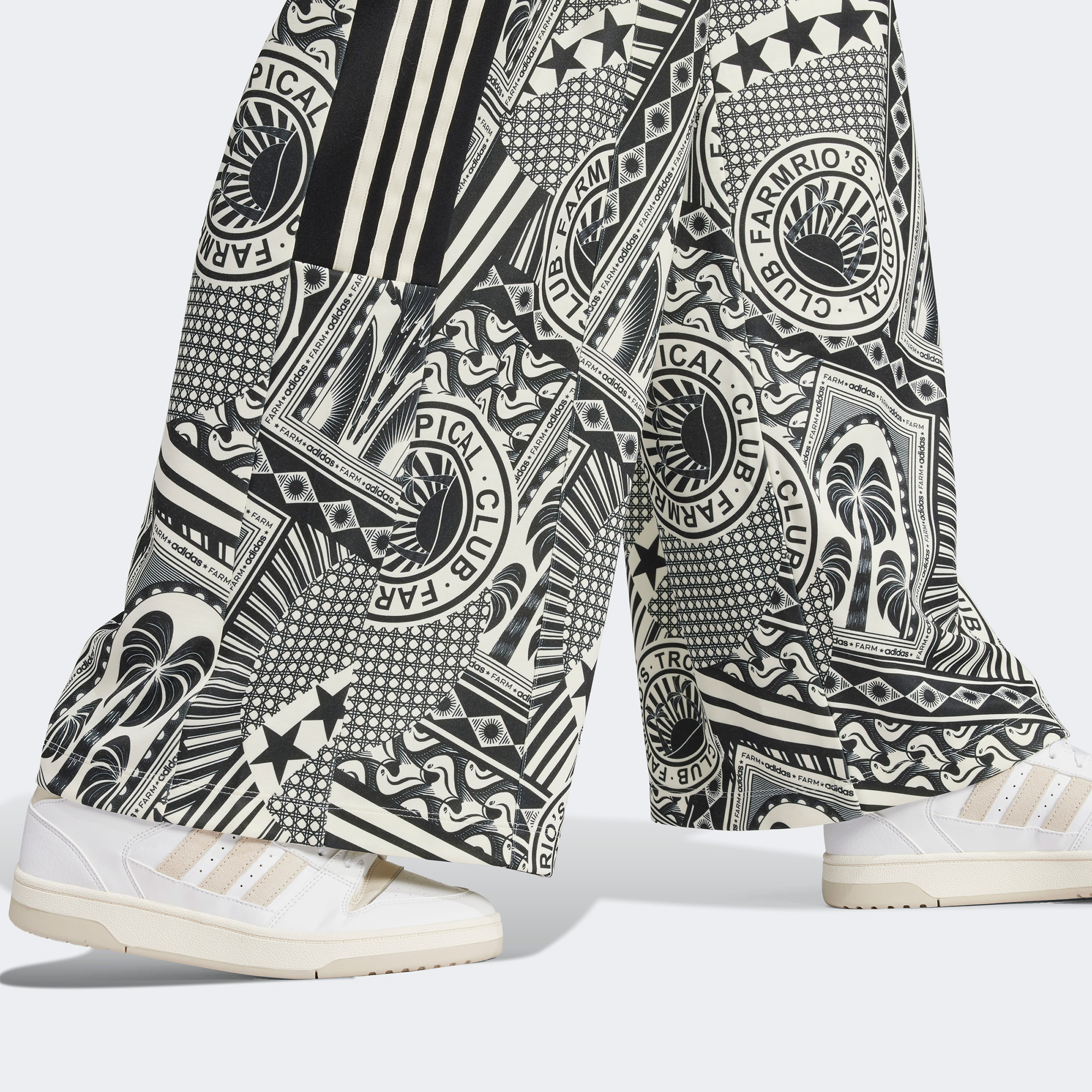 adidas X Farm Tiro Track Kadın Beyaz Eşofman Altı