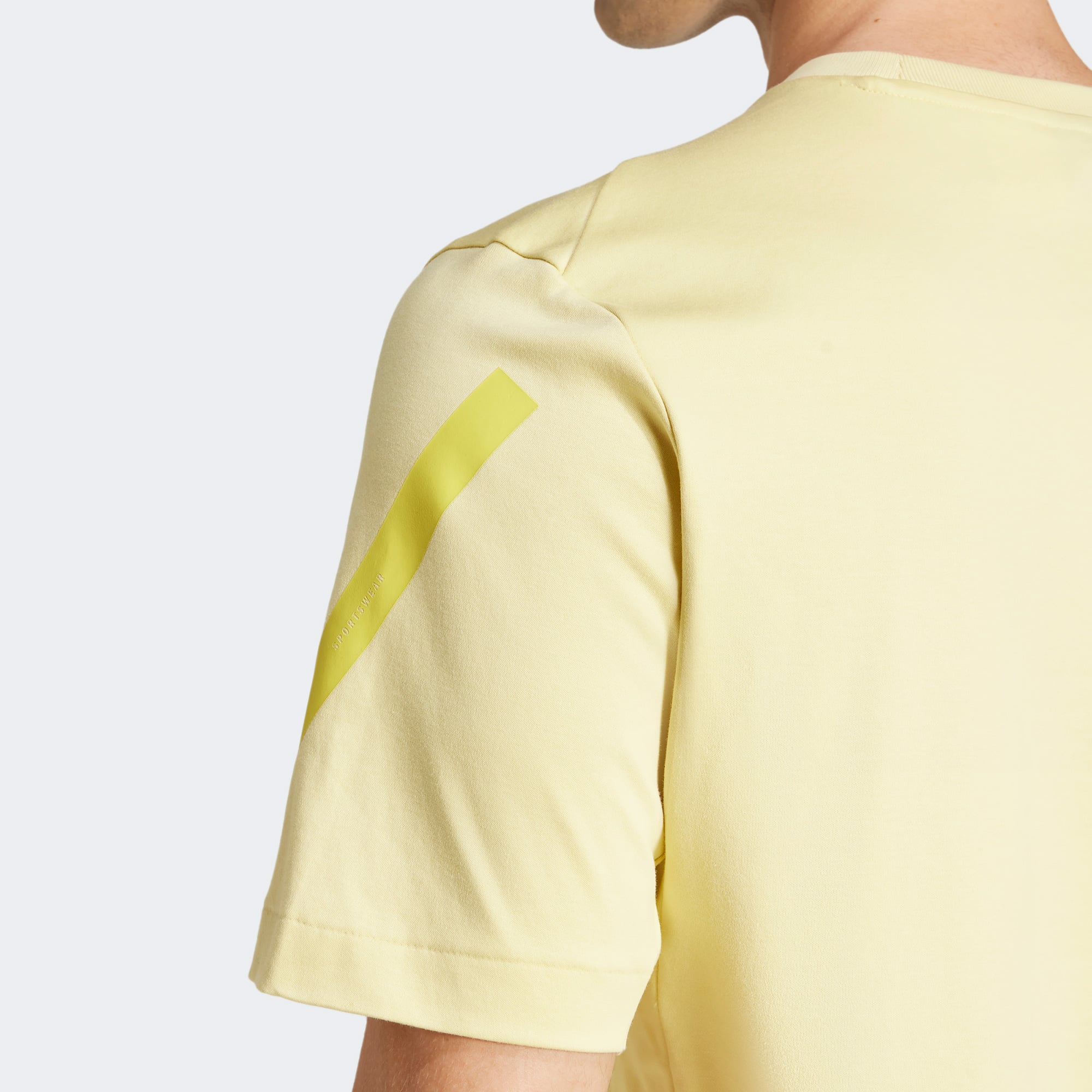Adidas Erkek Sarı T-Shirt