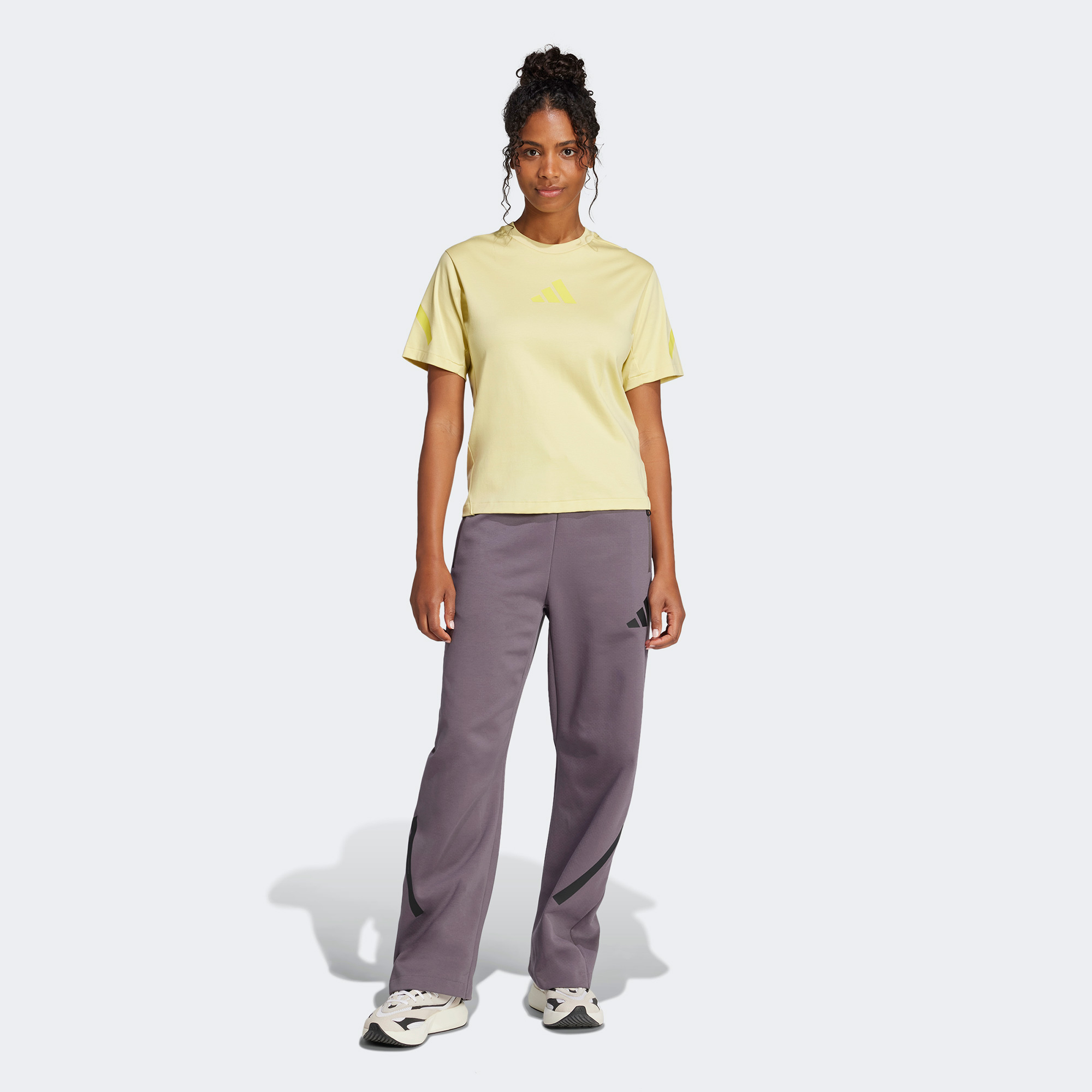 Adidas Kadın Sarı T-Shirt