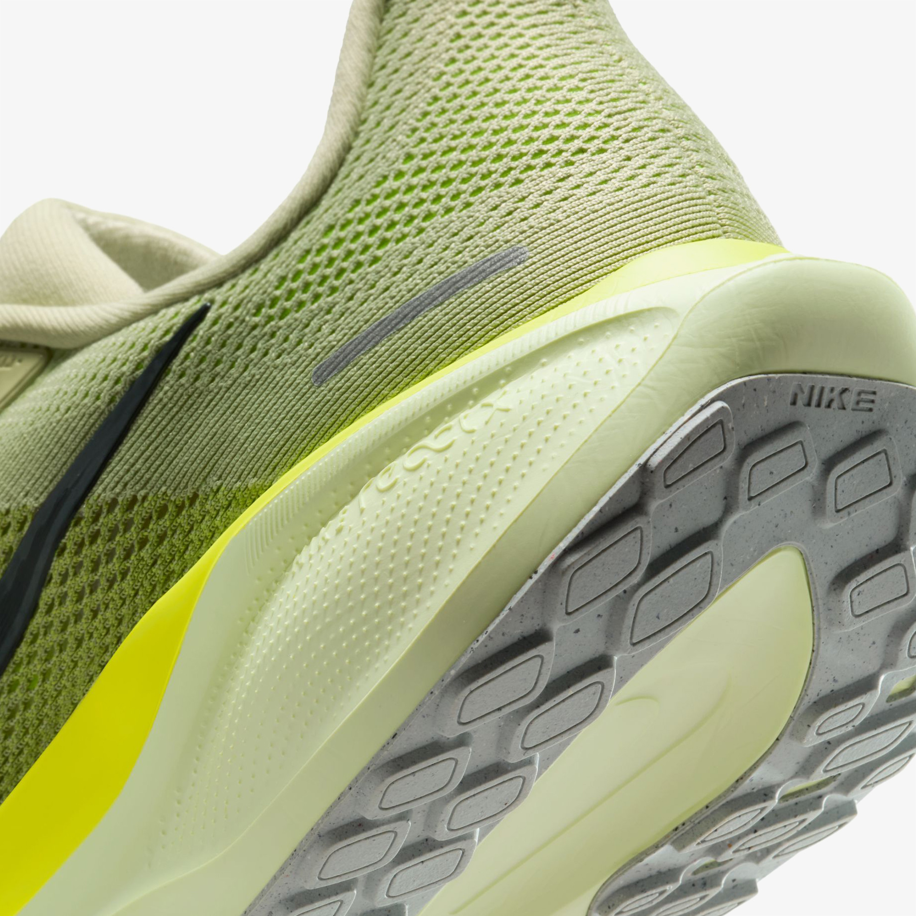 Nike Pegasus 41 Erkek Yeşil Koşu Ayakkabısı