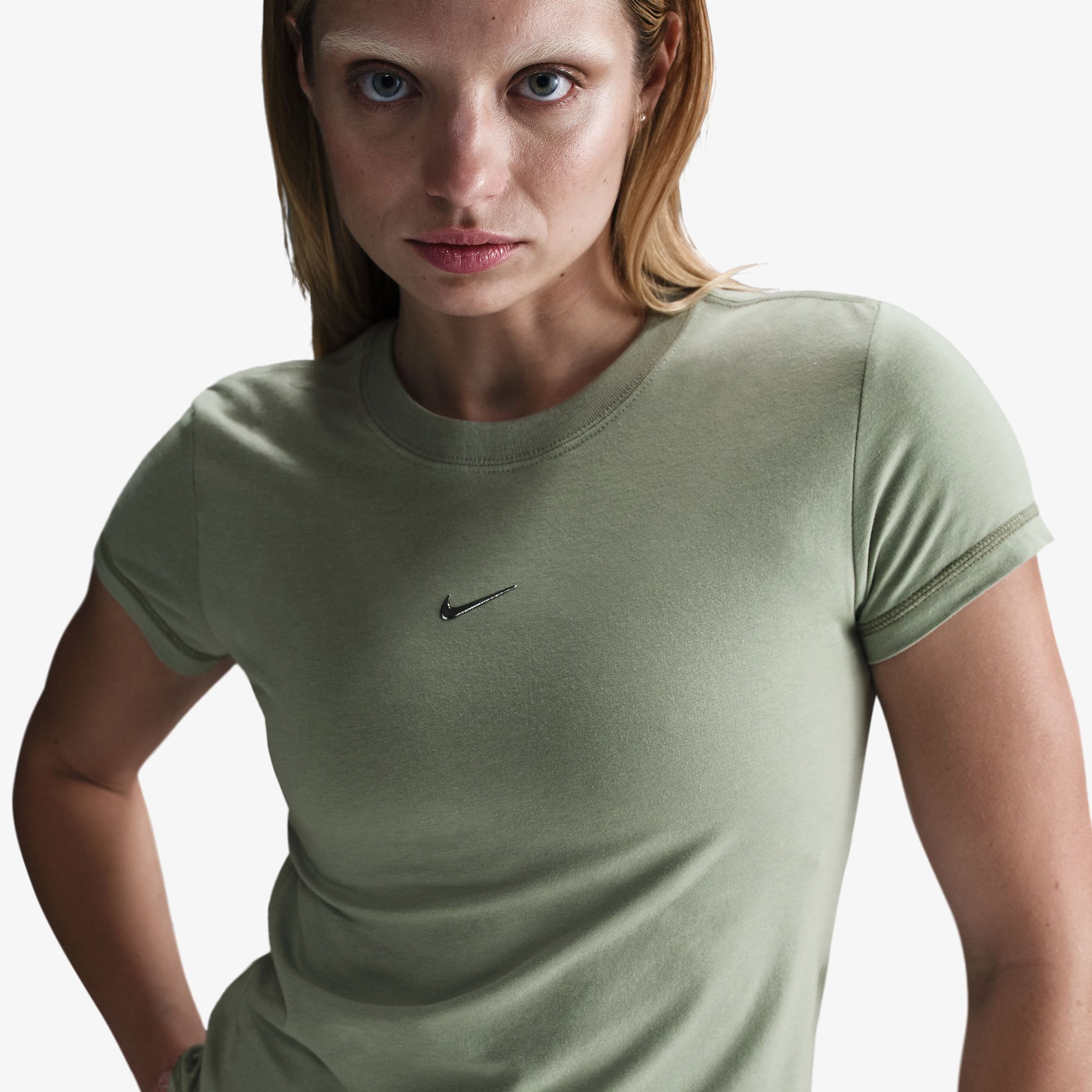 Nike Sportswear Chill Knit Kadın Yeşil T-Shirt