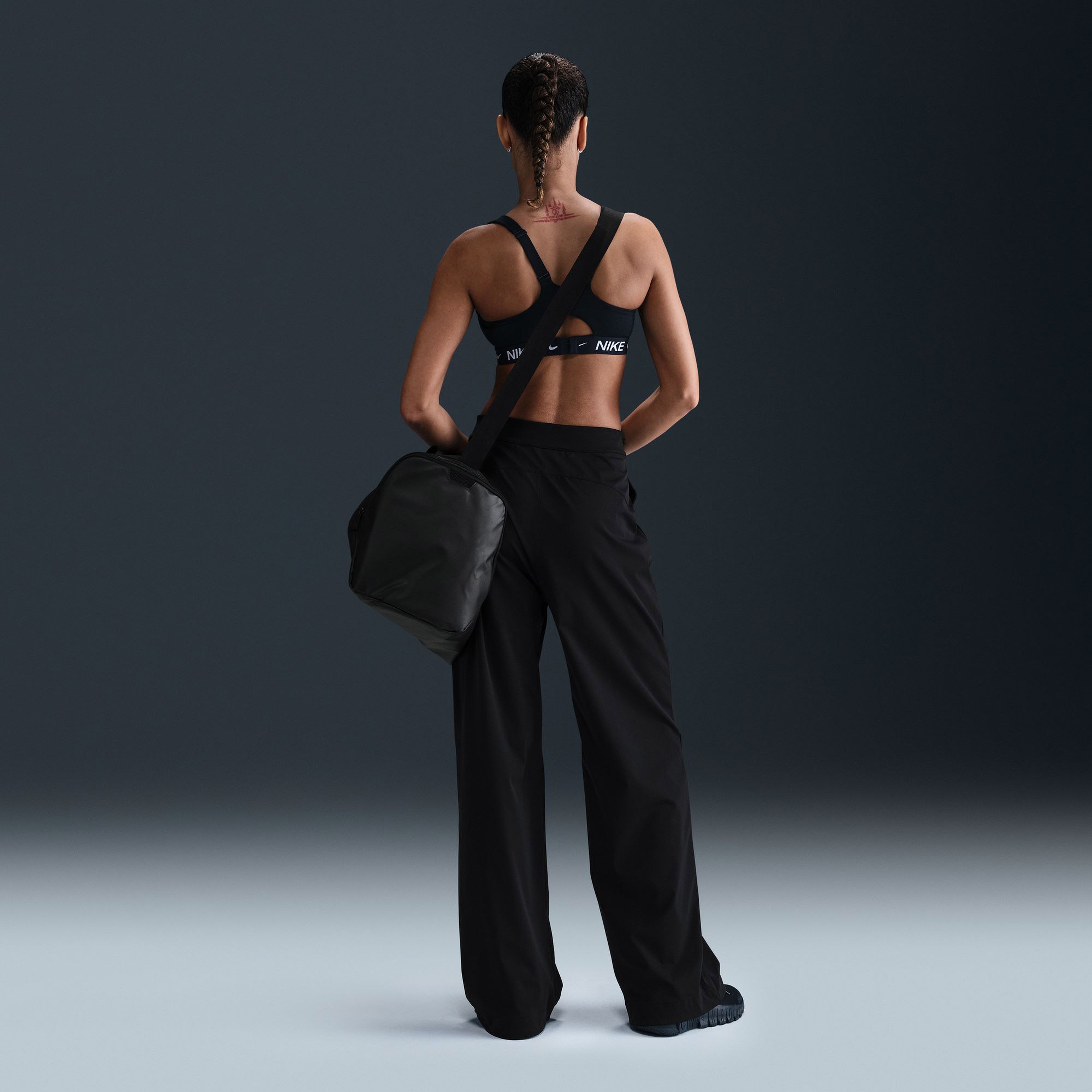 Nike Dri-Fit Bliss Trouser Kadın Siyah Eşofman Altı