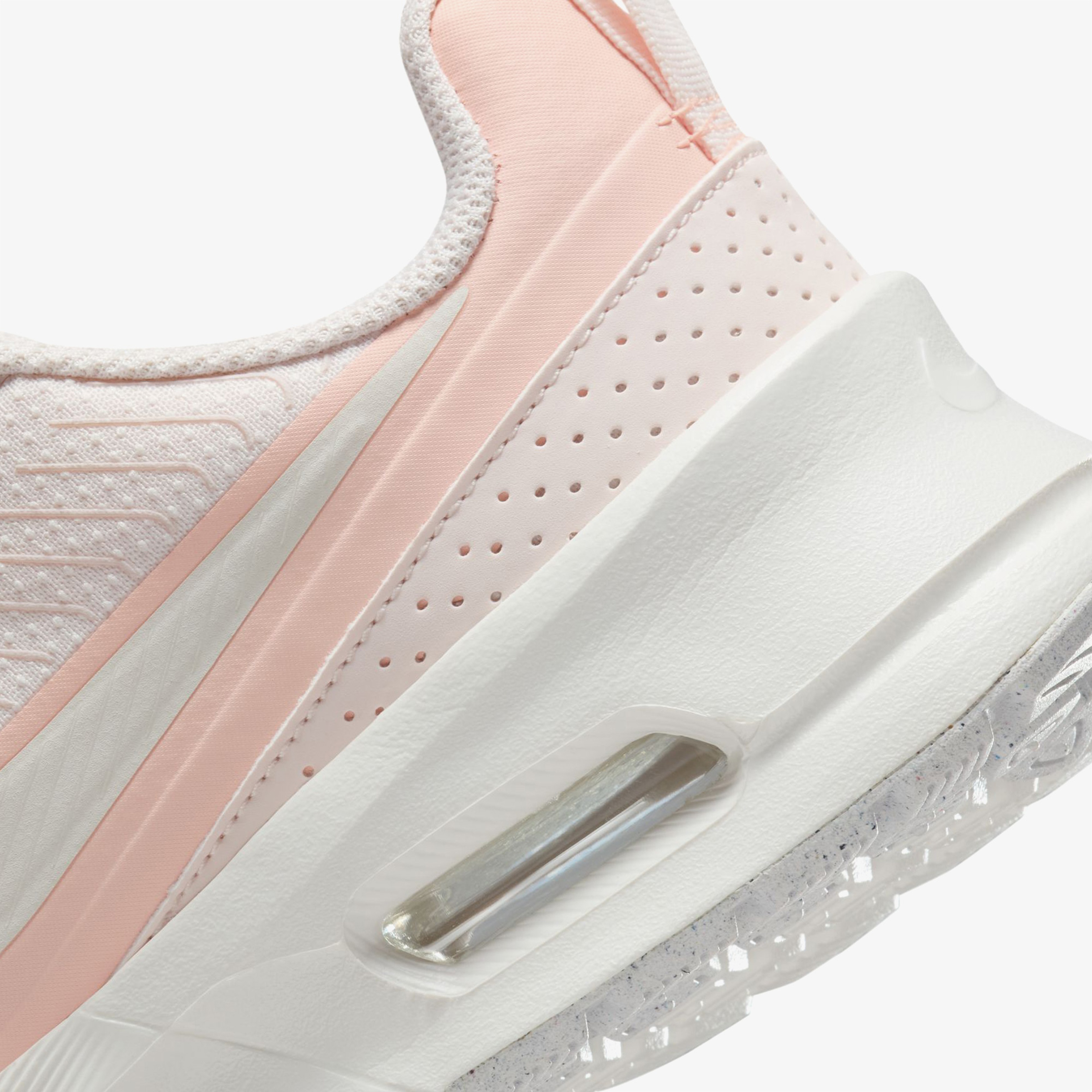 Nike Air Max Nuaxis Kadın Pembe Koşu Ayakkabısı