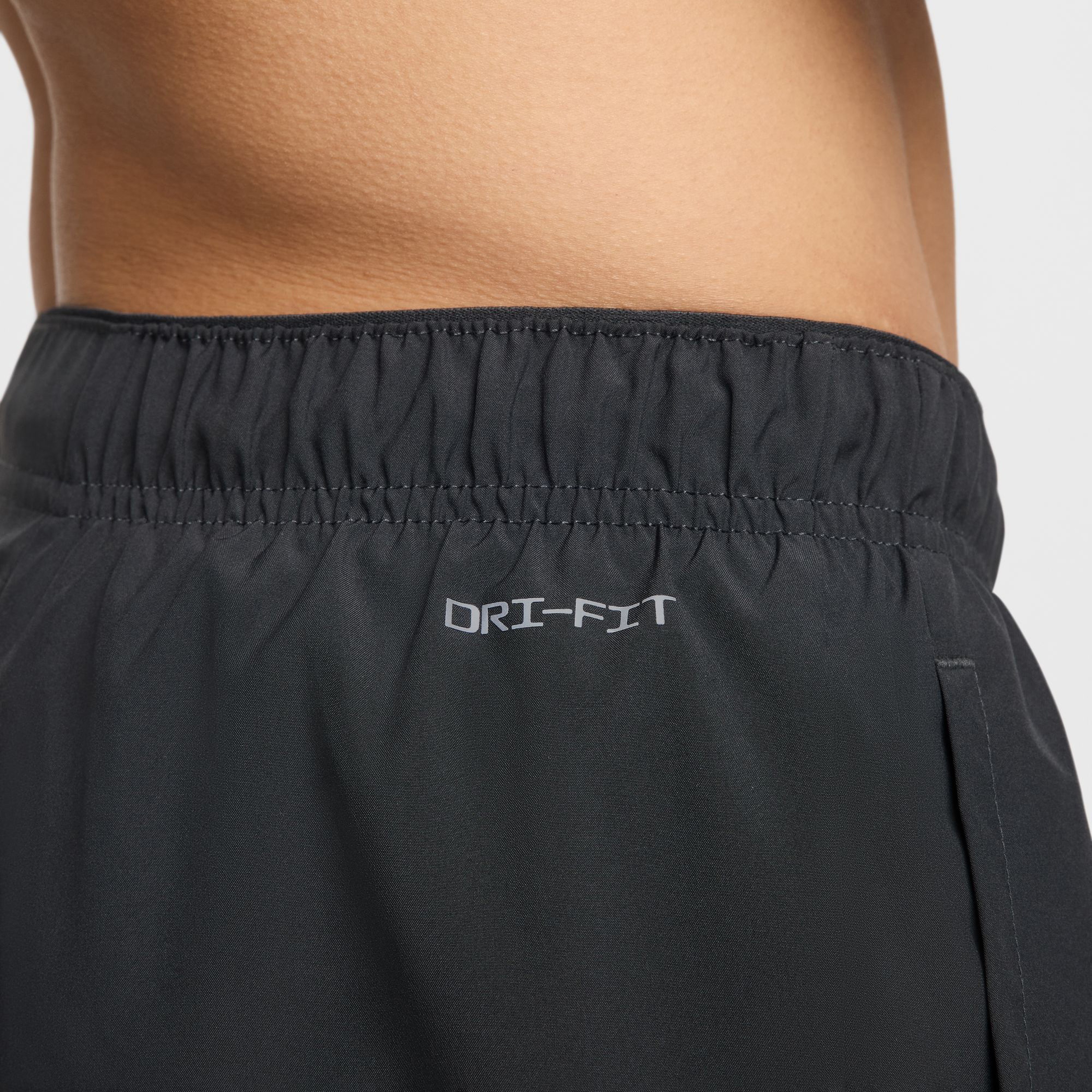 Nike Challenger Flash Erkek Gri Koşu Şortu