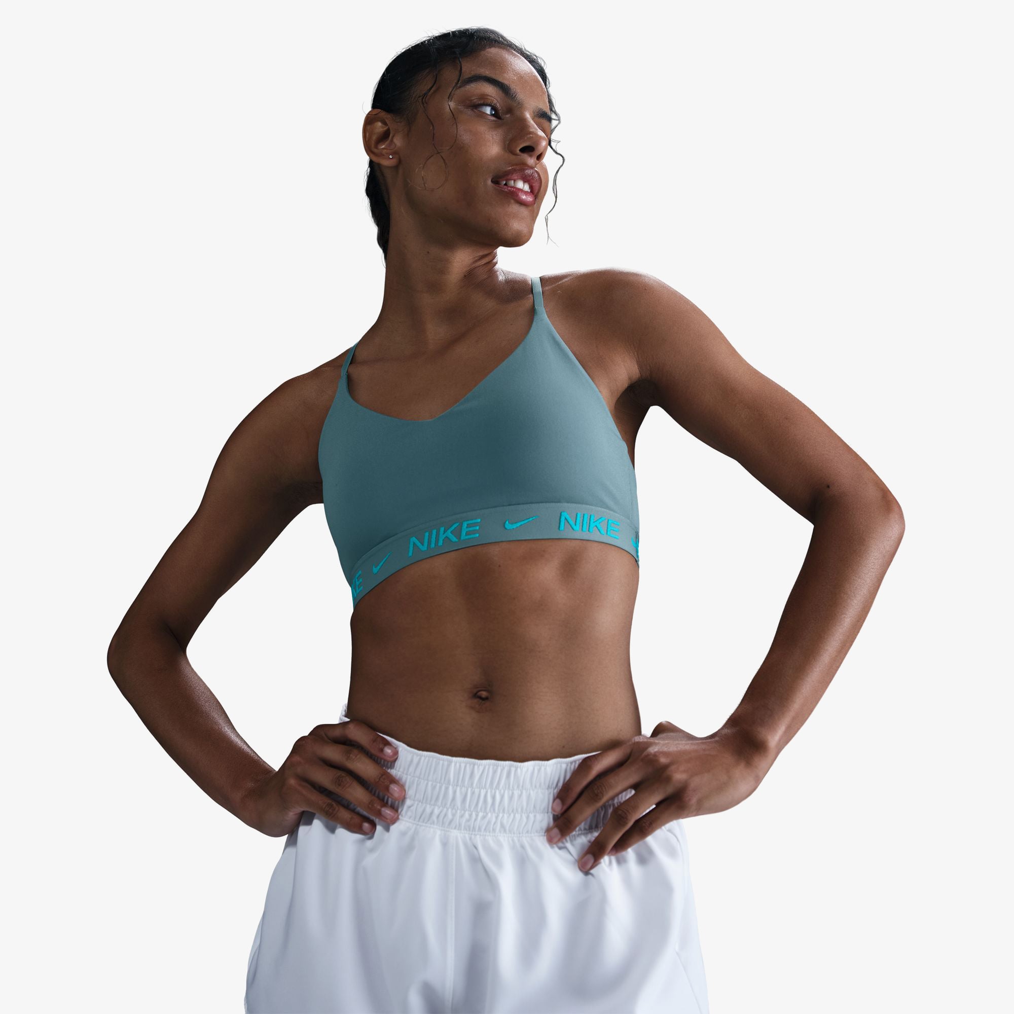 Nike Indy Light Support Kadın Yeşil Antrenman Bra