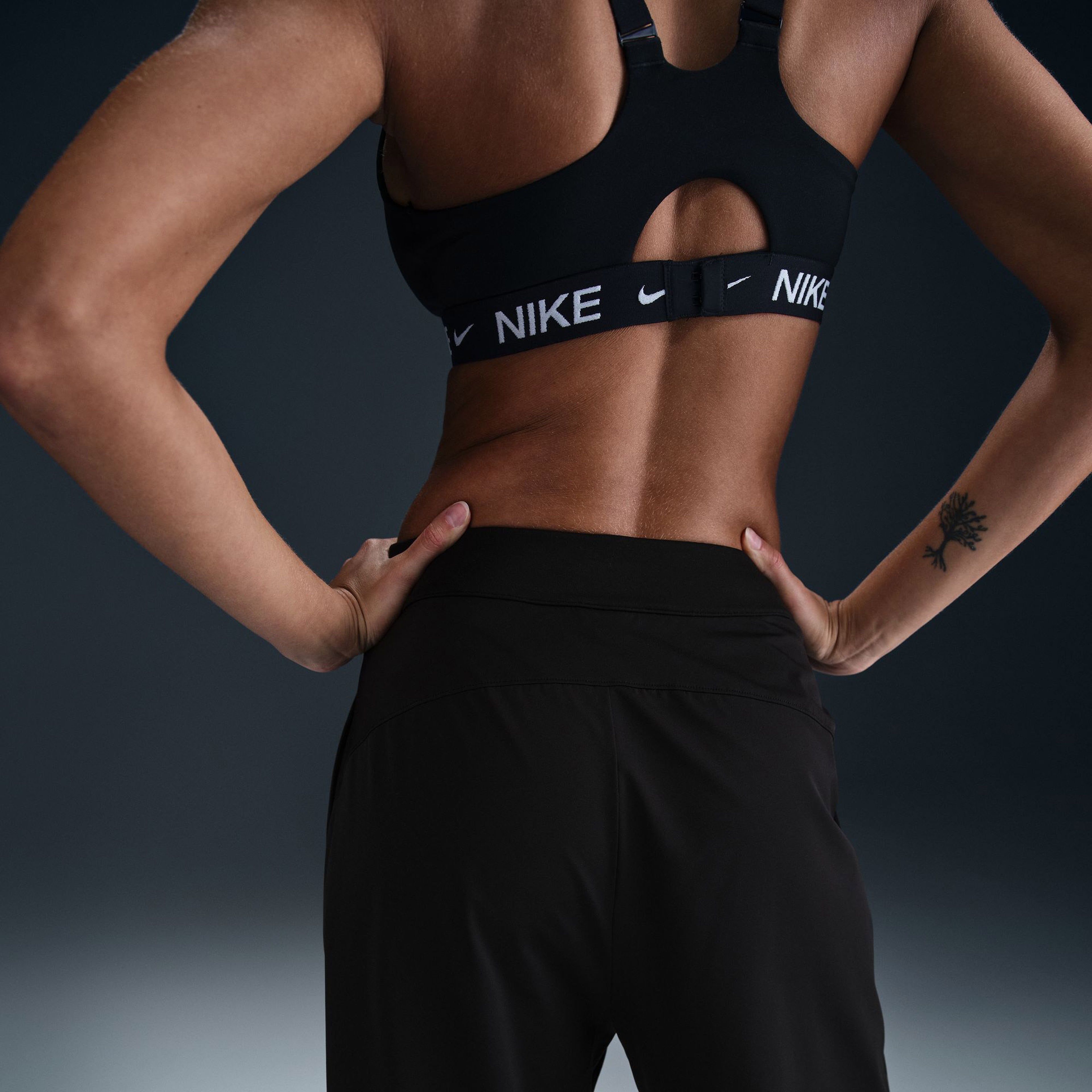 Nike Dri-Fit Bliss Trouser Kadın Siyah Eşofman Altı