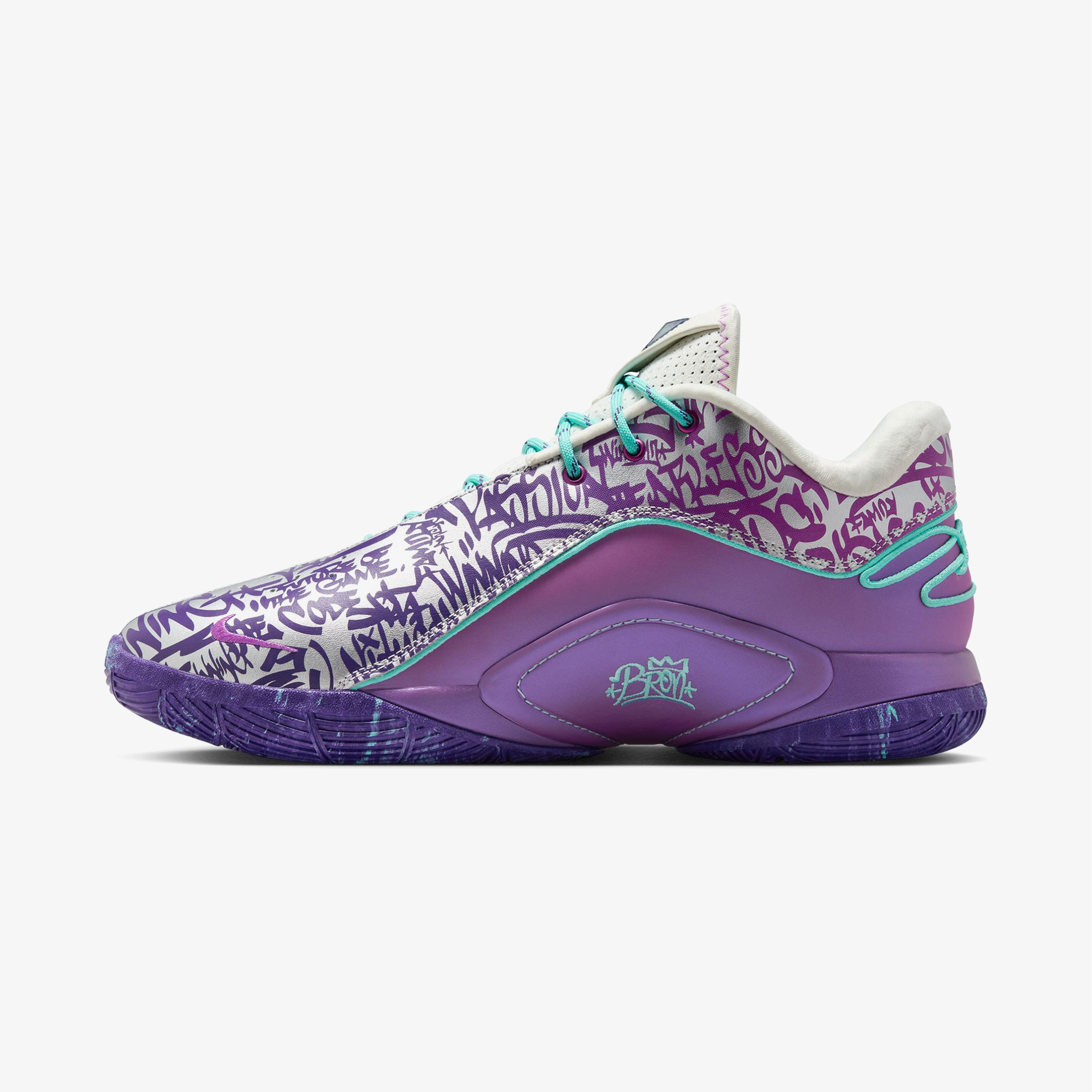 Nike LeBron XXII Erkek Mor Basketbol Ayakkabısı