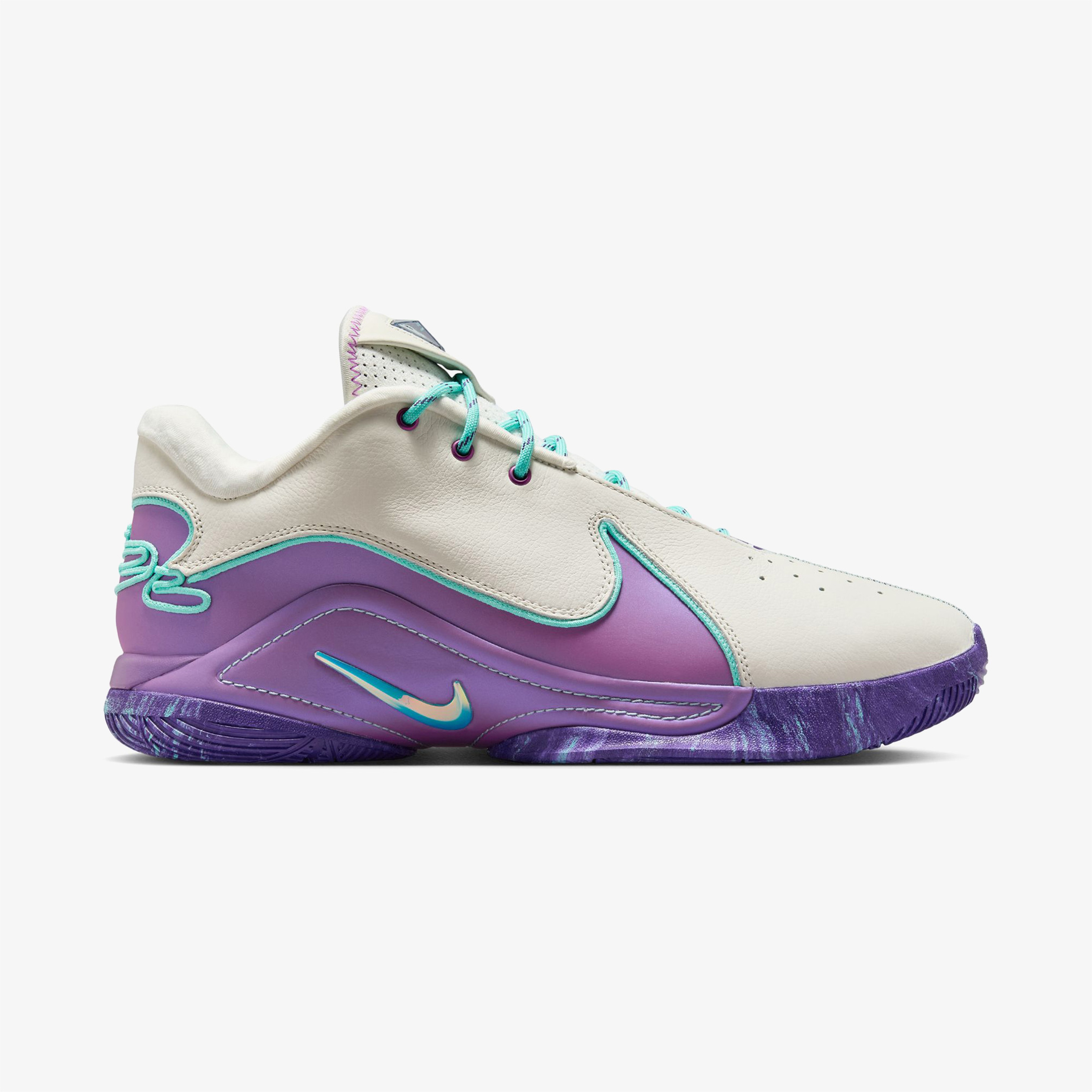 Nike LeBron XXII Erkek Mor Basketbol Ayakkabısı