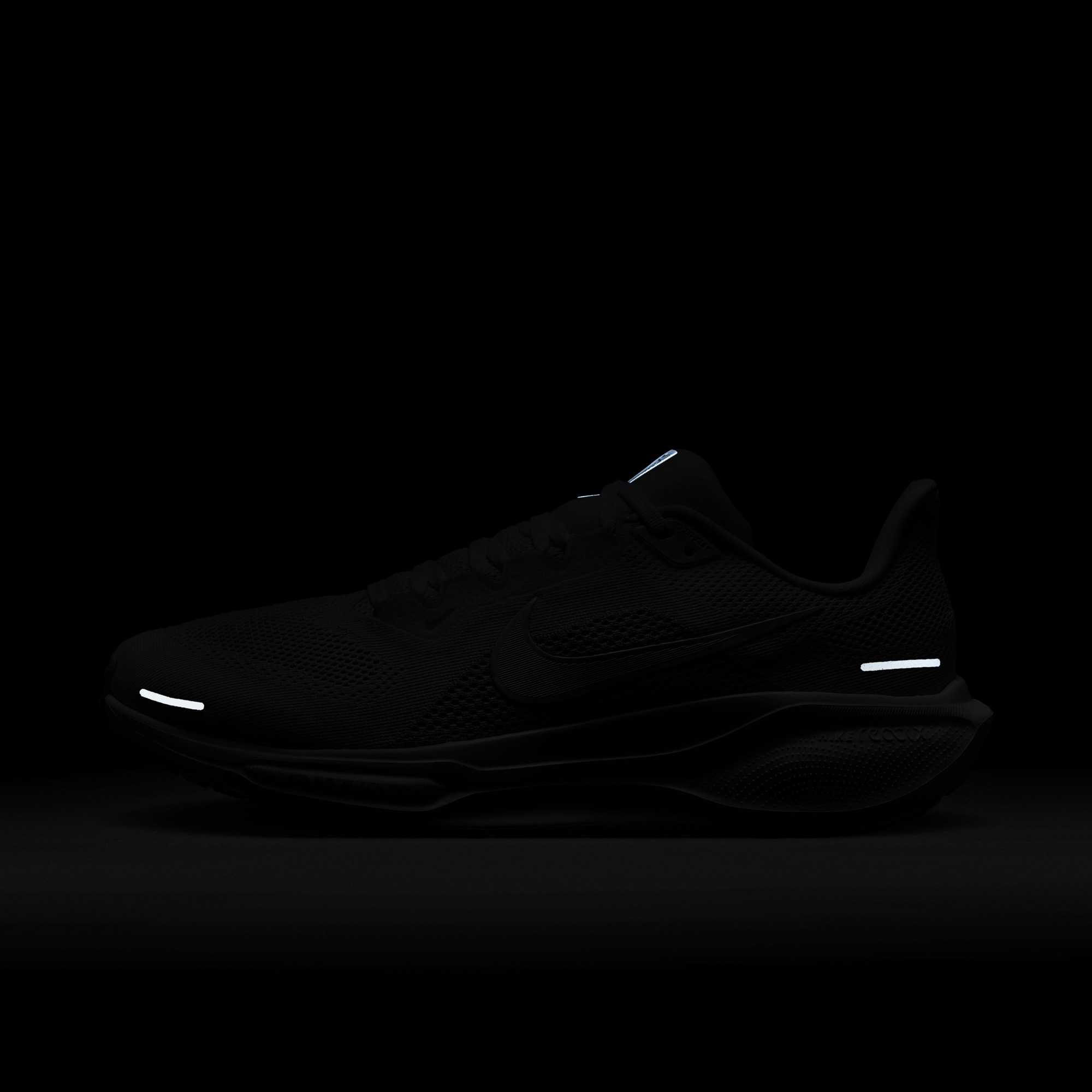 Nike Pegasus 41 Erkek Beyaz Spor Ayakkabı