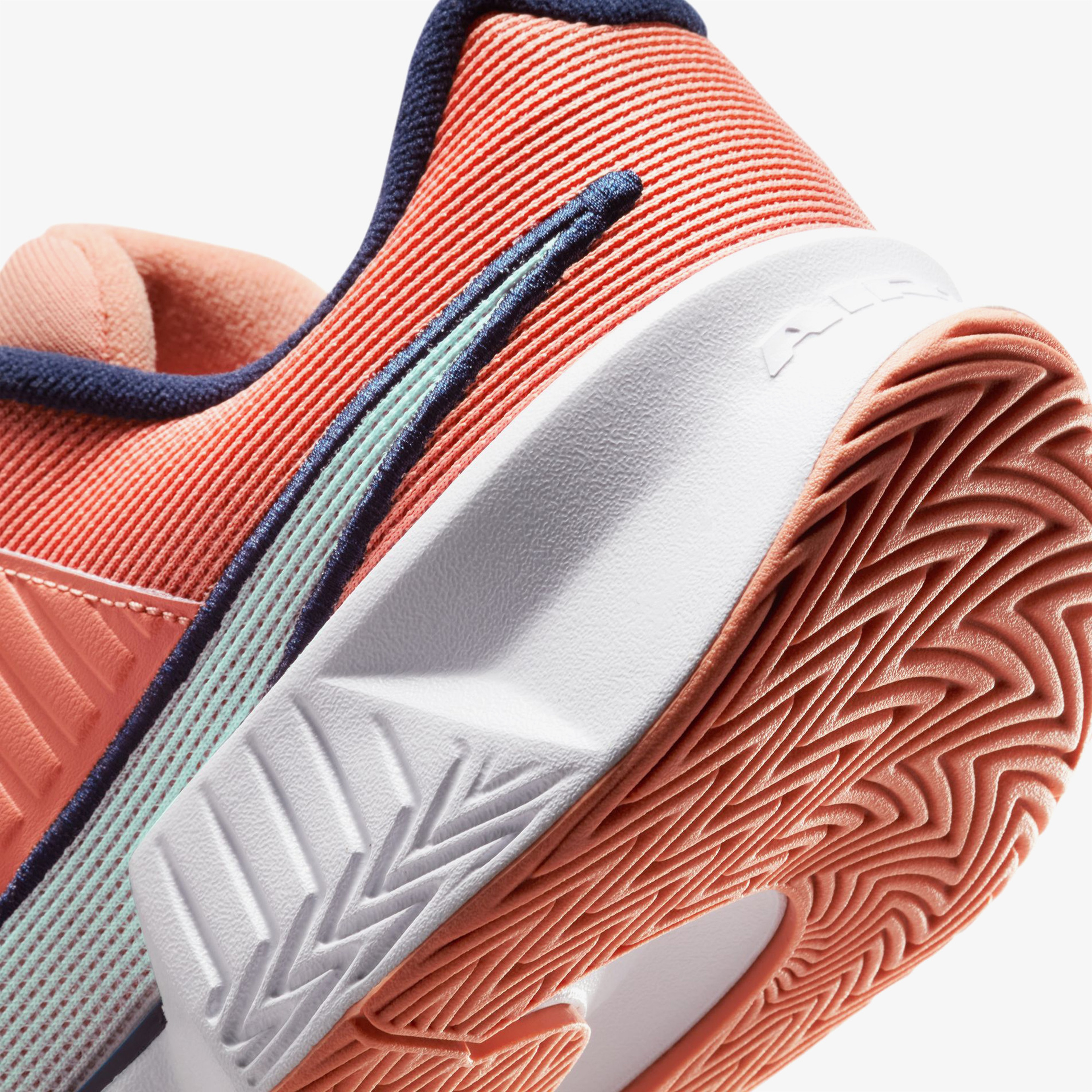 Nike Gp Challenge Pro Erkek Turuncu Tenis Ayakkabısı