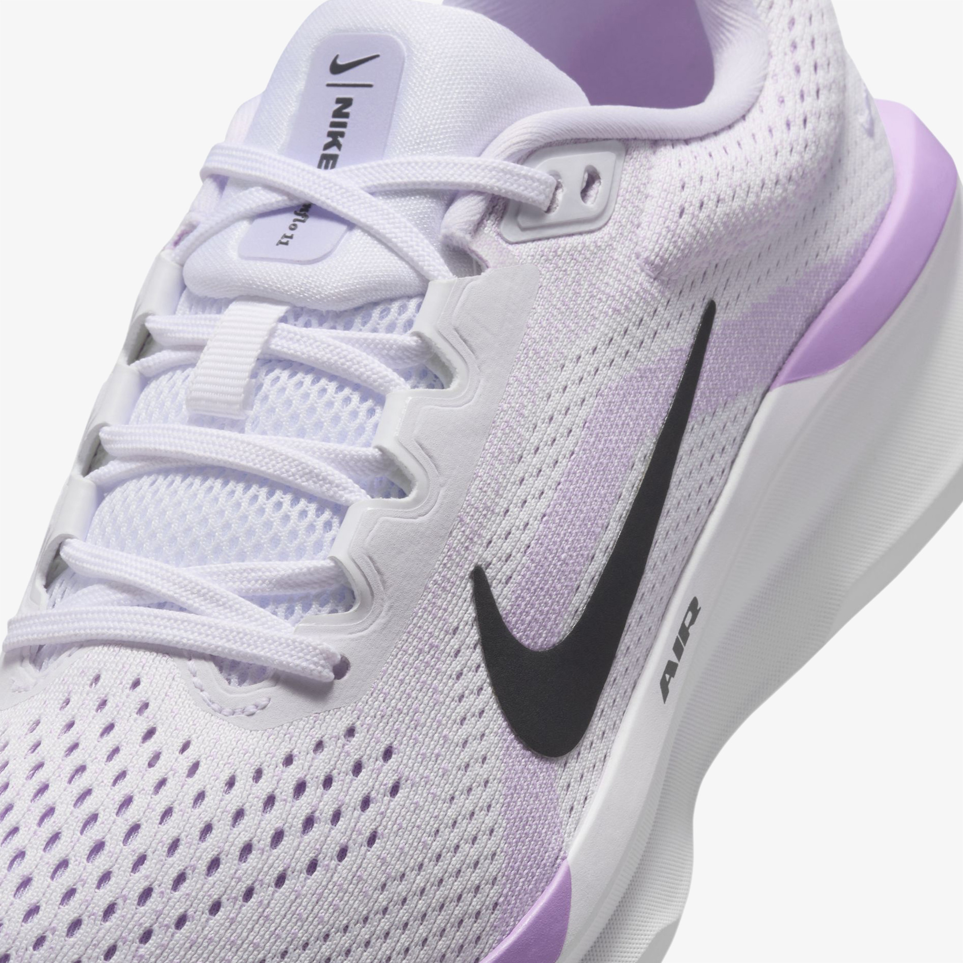 Nike Winflo 11 Kadın Beyaz Koşu Ayakkabısı