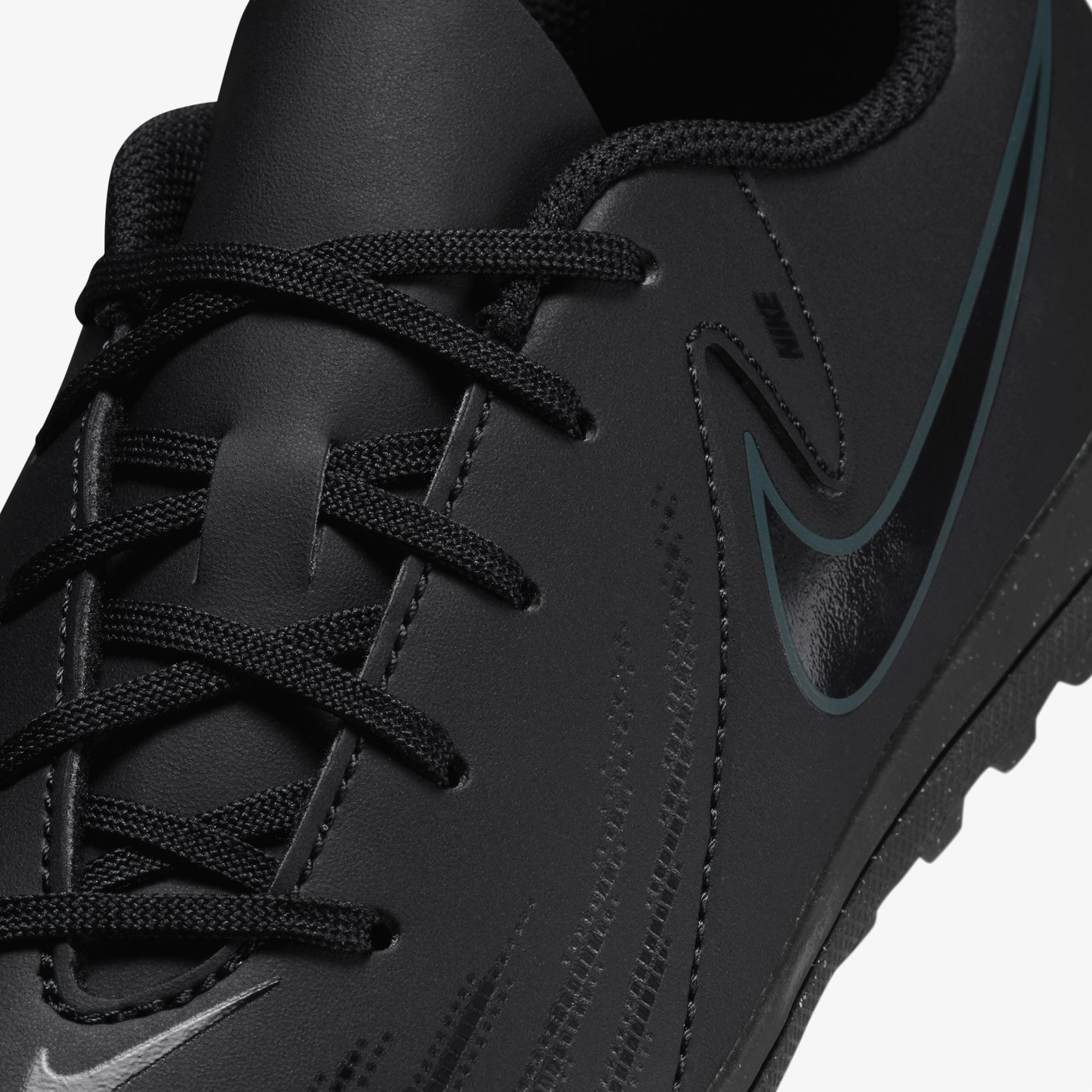 Nike Jr. Phantom Gx 2 Club Çocuk Siyah Halı Saha Kramponu