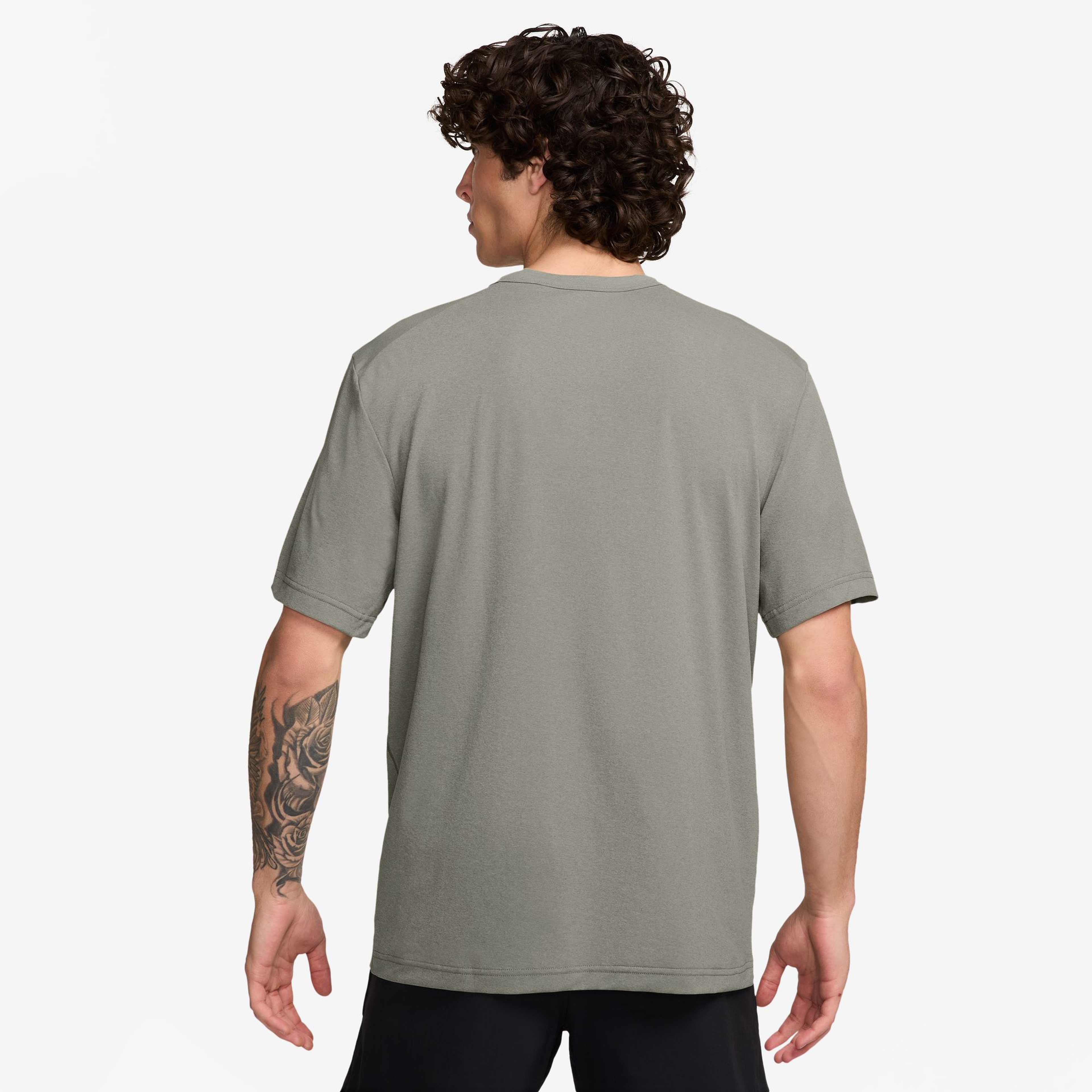 Nike Dri-FIT Uv Hyverse Ss Print Erkek Yeşil T-Shirt