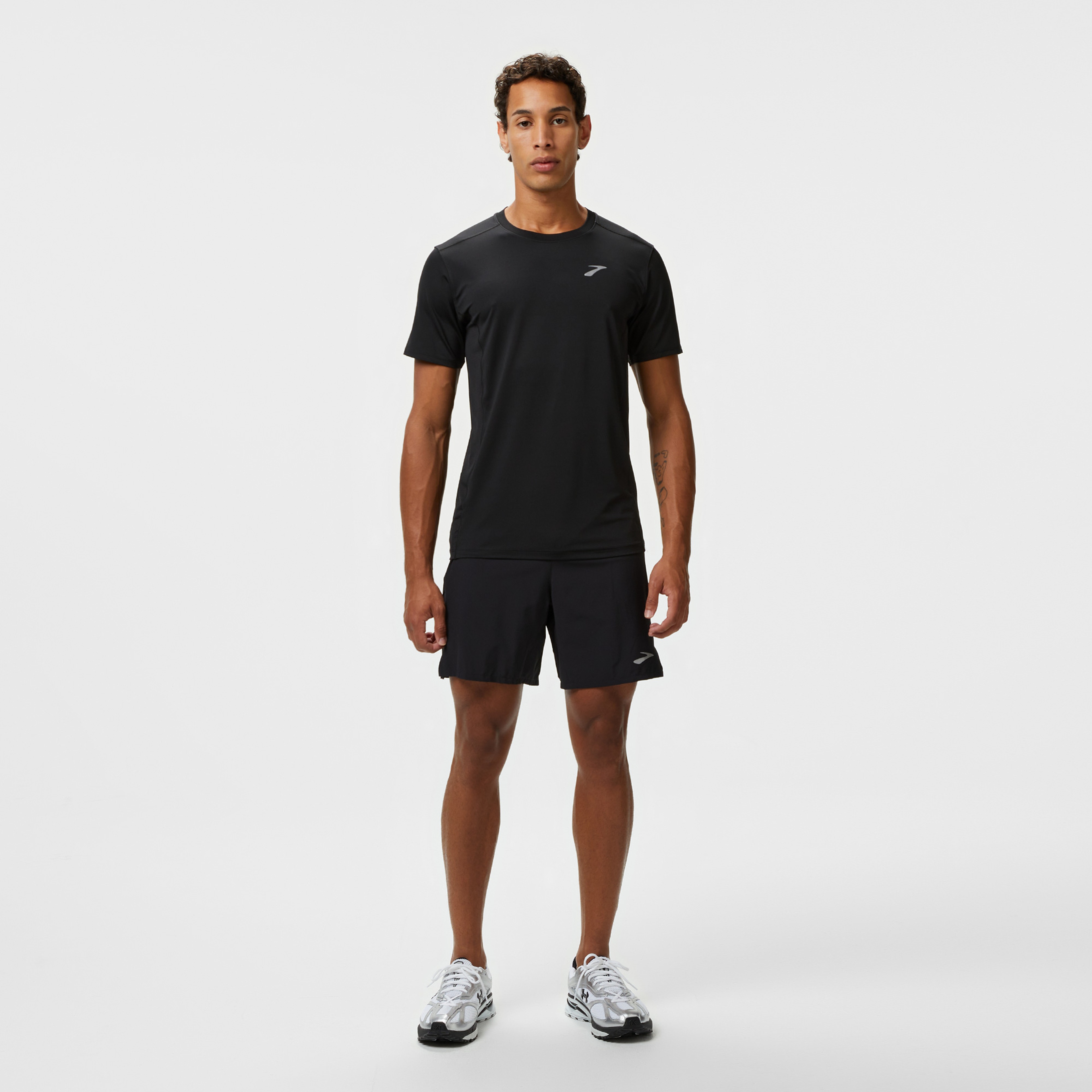Brooks Atmosphere Sleeve 3.0 Erkek Siyah Koşu T-Shirt