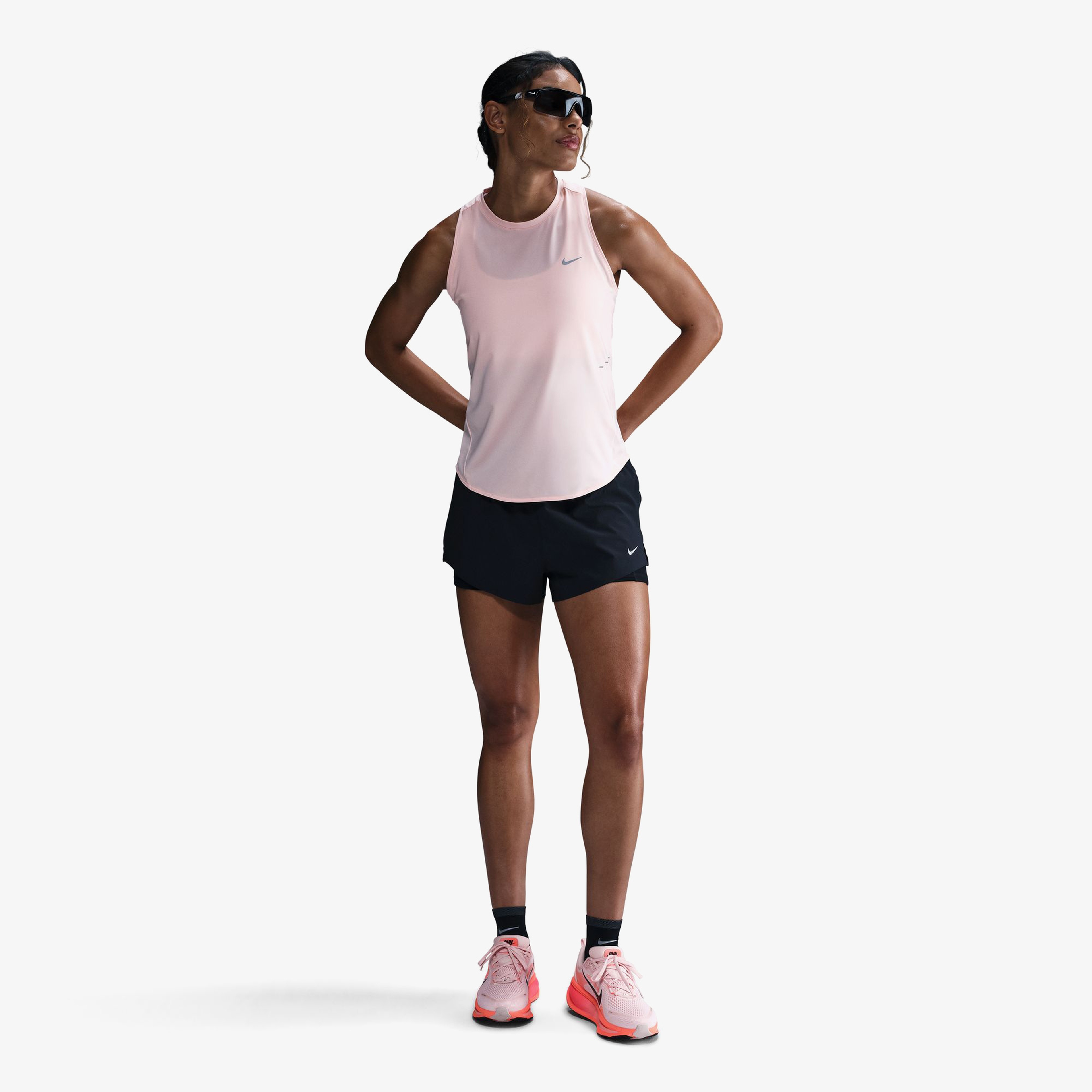 Nike Swift Dri-Fit Kadın Pembe Kolsuz T-Shirt