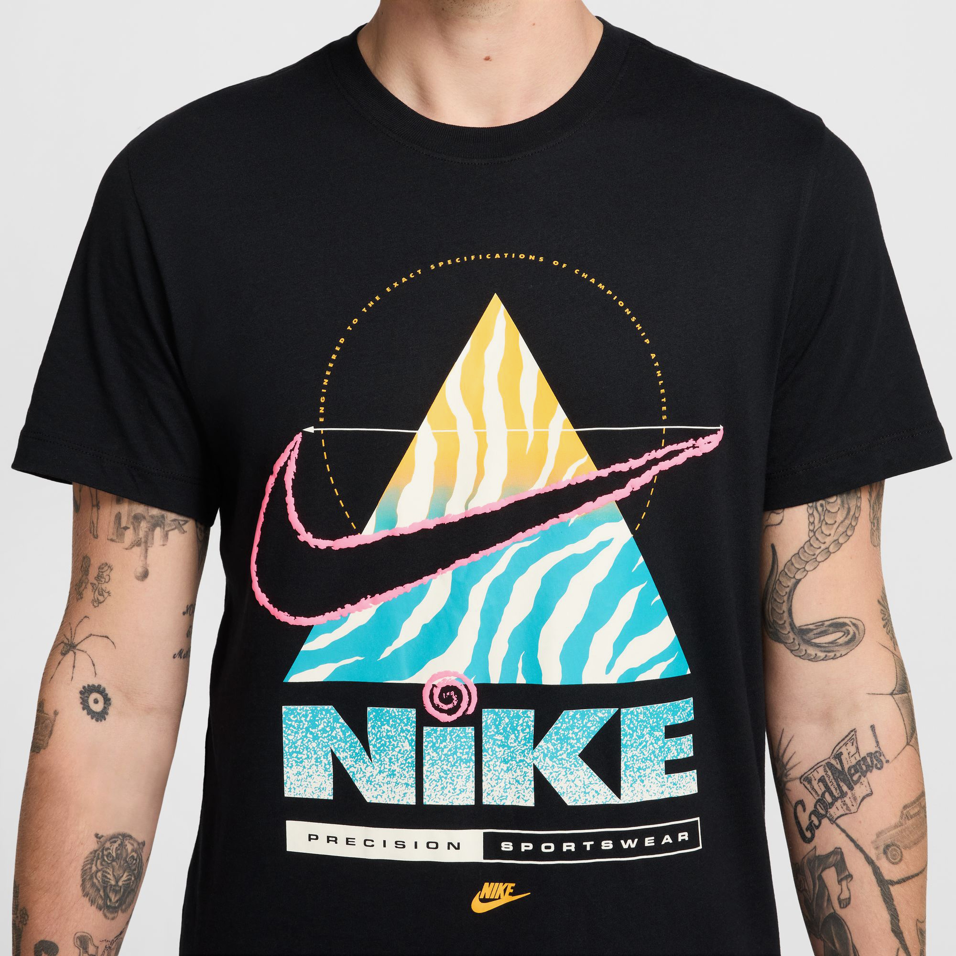 Nike Sportswear Erkek Siyah T-Shirt