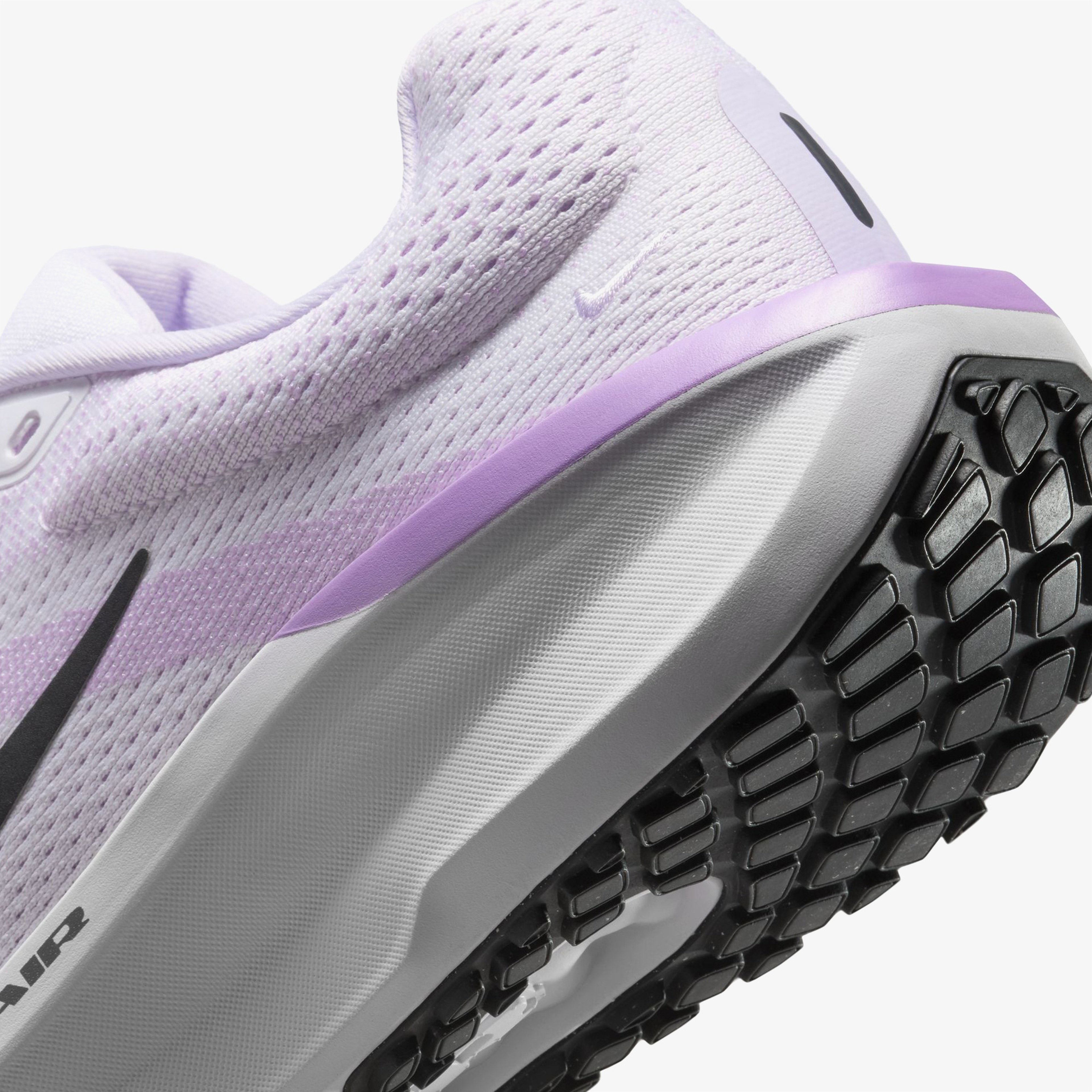 Nike Winflo 11 Kadın Beyaz Koşu Ayakkabısı