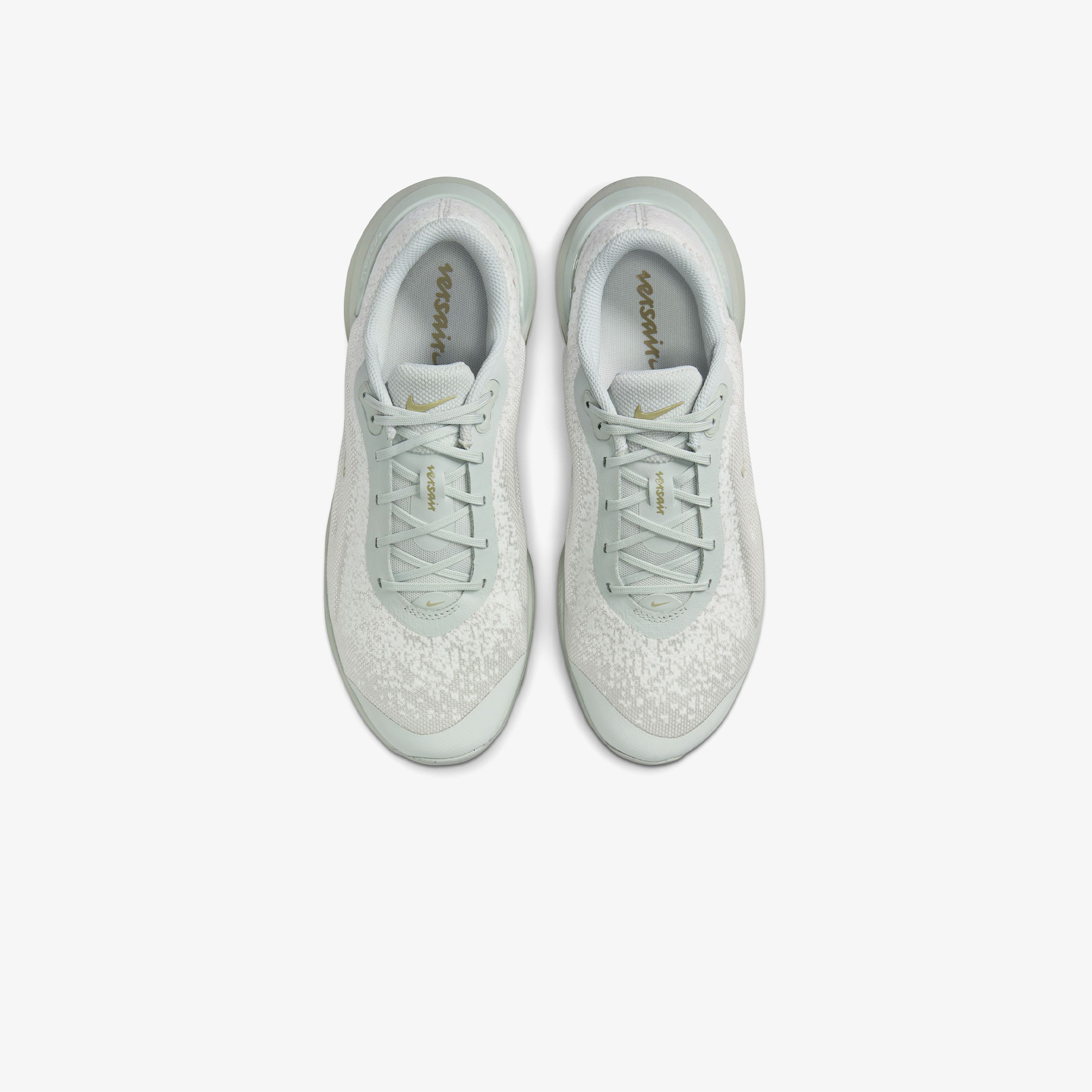 Nike Versair Kadın Gri Antrenman Ayakkabısı