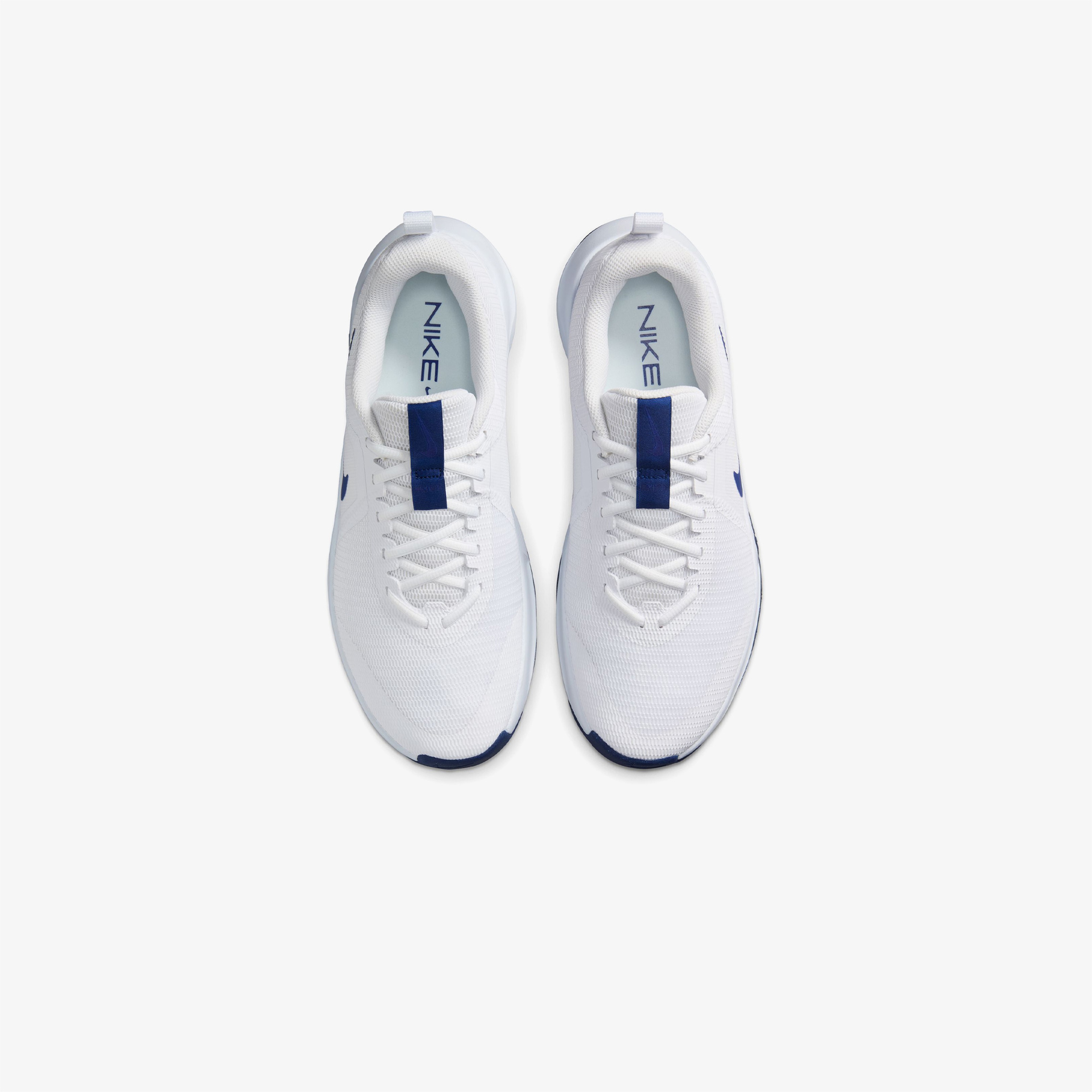 Nike Mc Trainer 3 Erkek Beyaz Antrenman Ayakkabısı