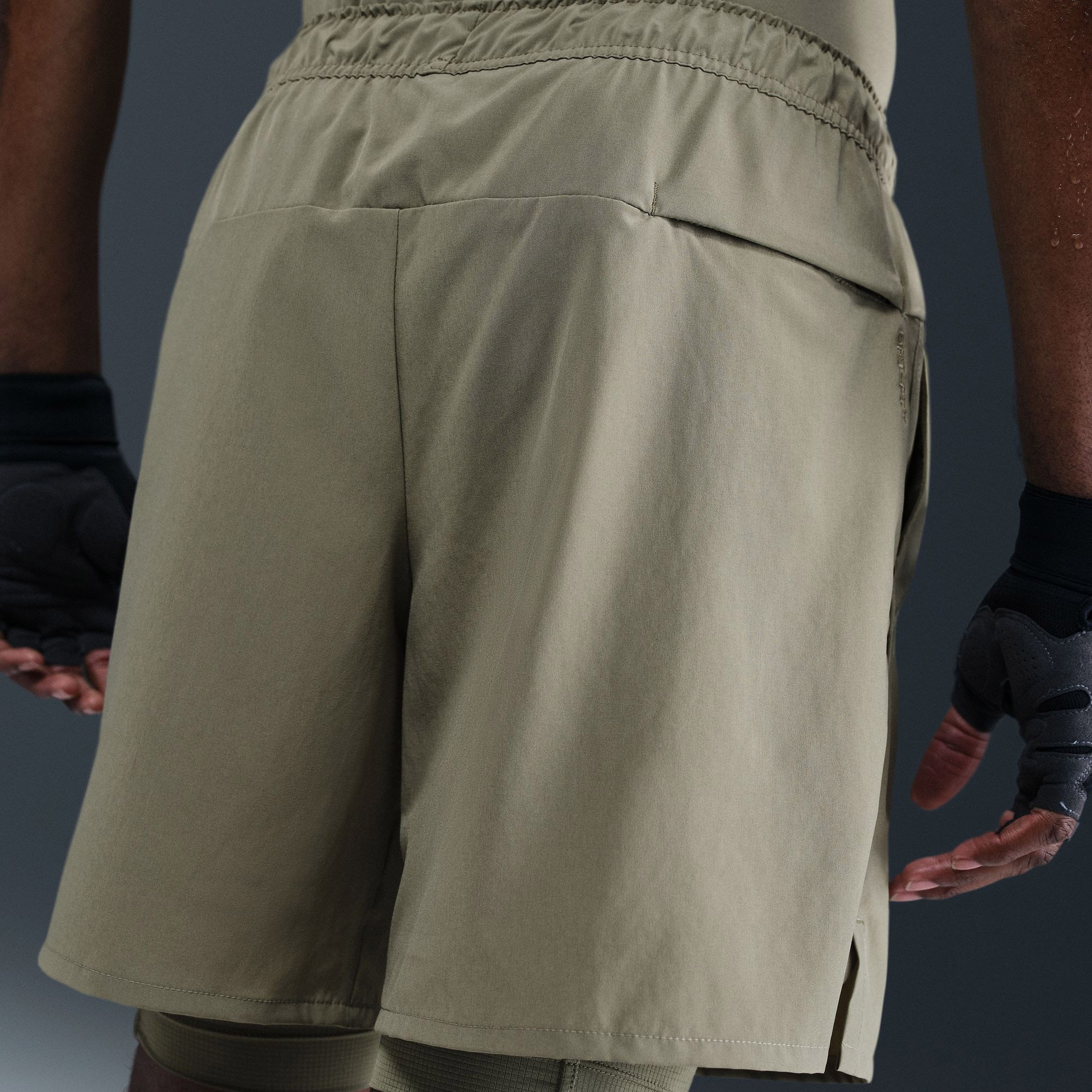 Nike Dri-FIT UnlimitedWoven 7in 2in1 Erkek Siyah Şort