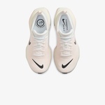 Nike Invincible 3 Kadın Beyaz Koşu Ayakkabısı