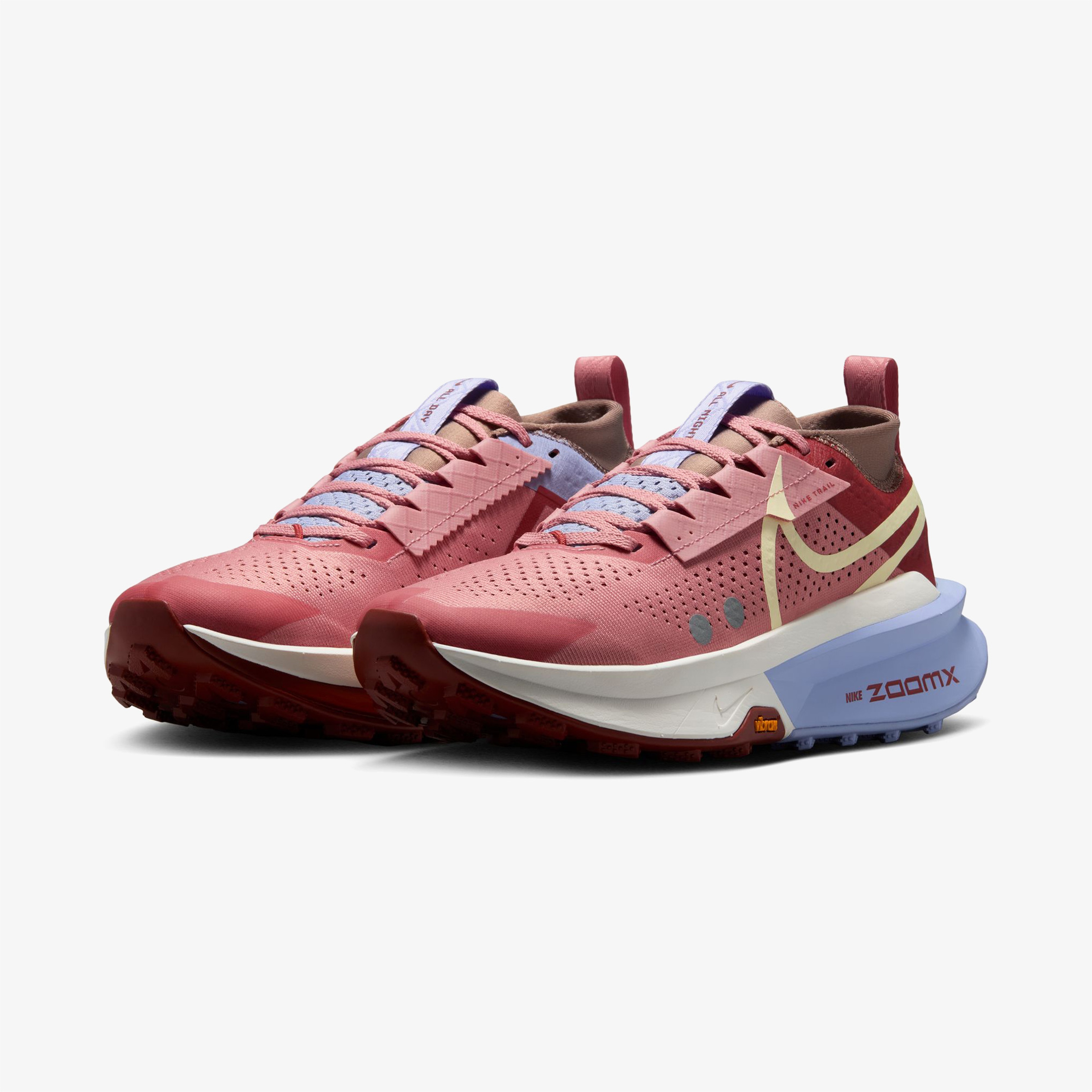 Nike Zegama 2 Kadın Kırmızı Koşu Ayakkabısı