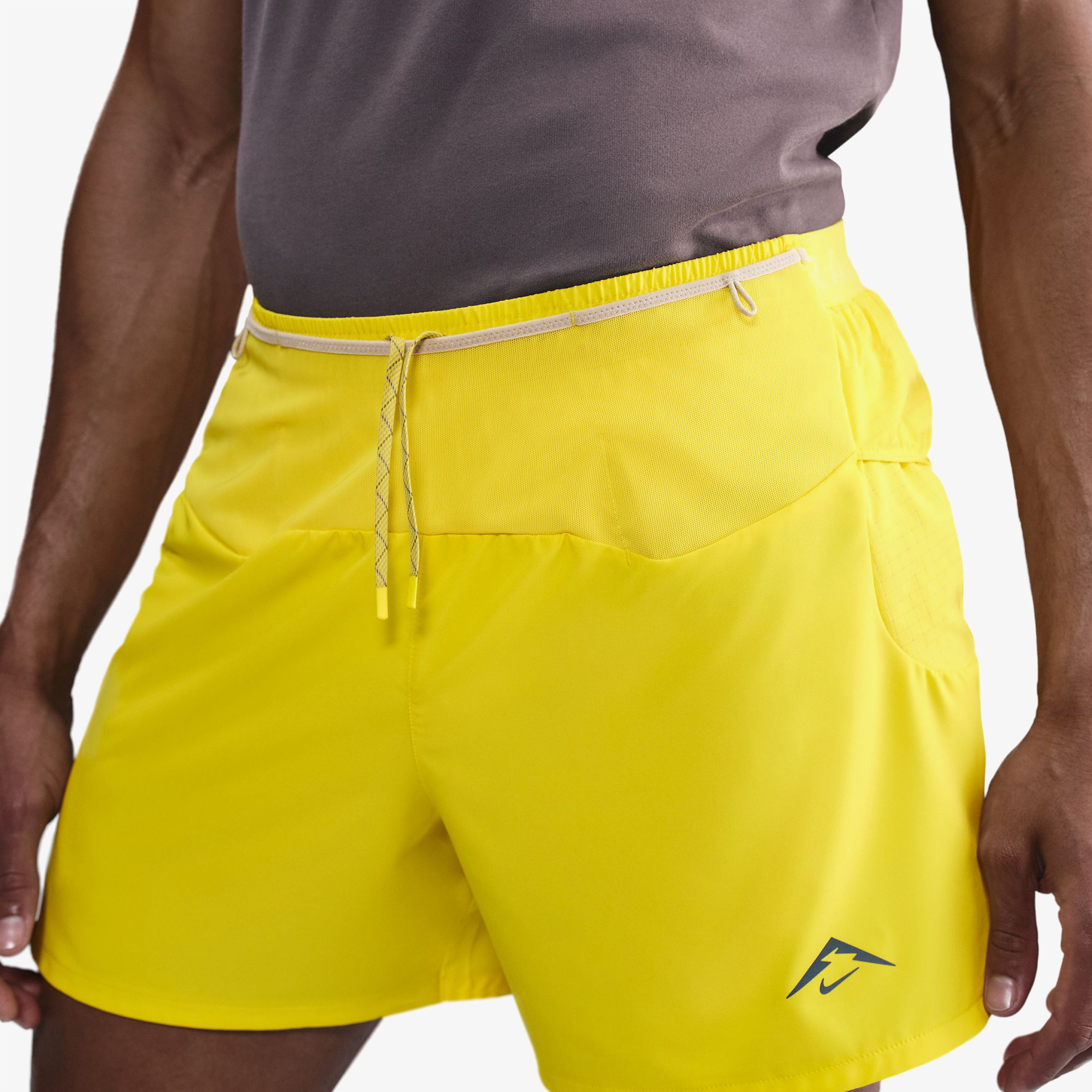 Nike Trail Second Sunrise Erkek Sarı Koşu Şortu