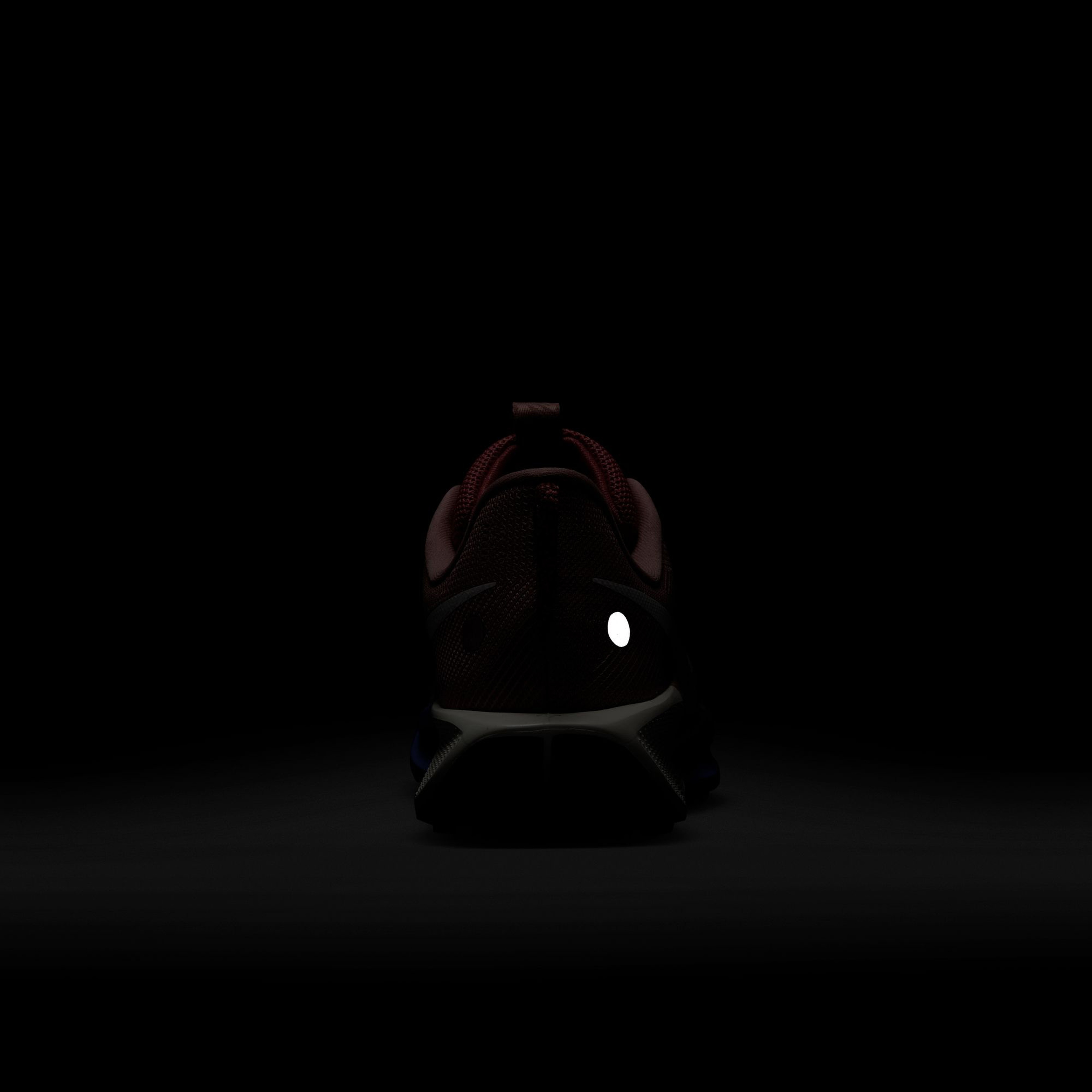 Nike Pegasus Trail 5 Kadın Pembe Koşu Ayakkabısı