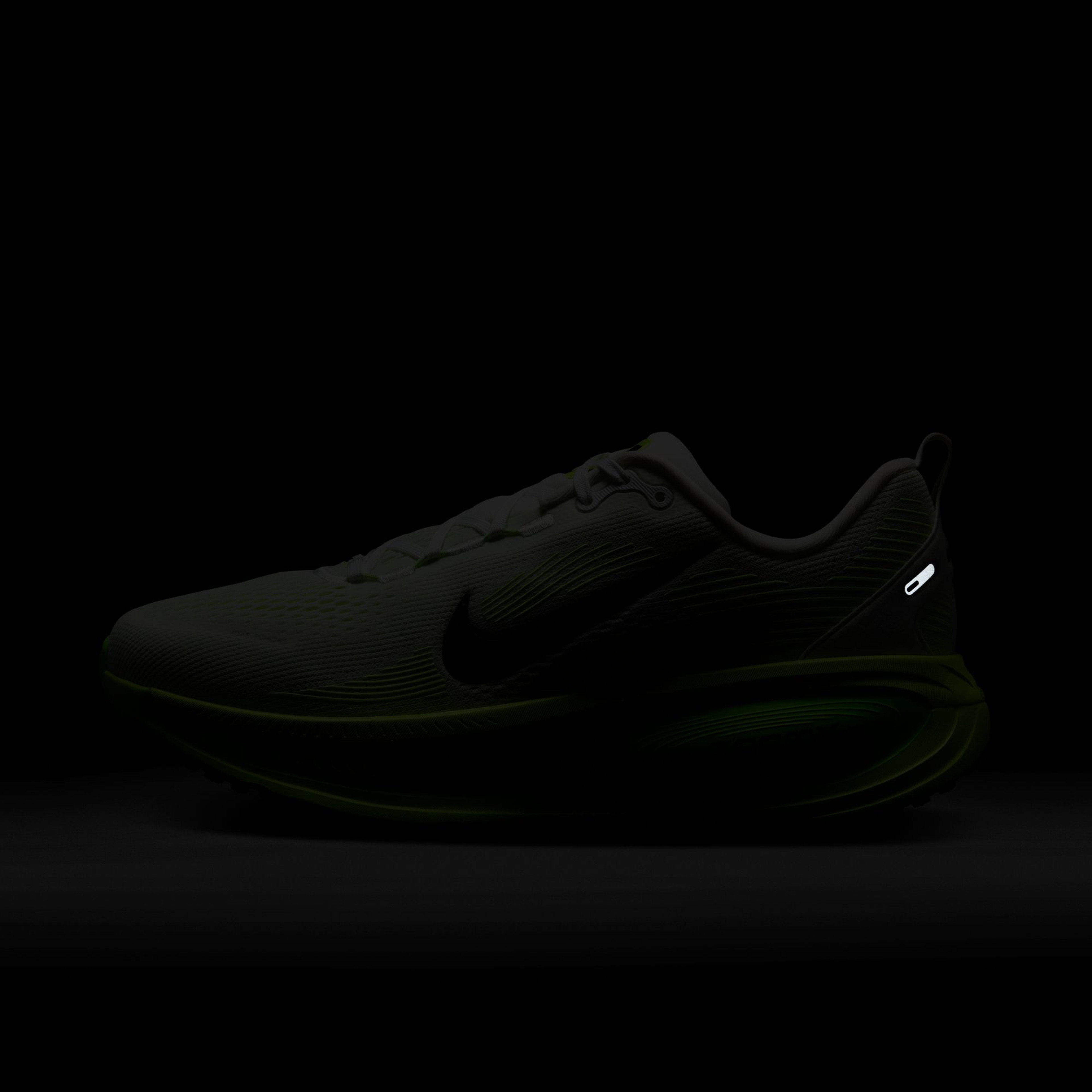 Nike Vomero 18 Erkek Beyaz Koşu Ayakkabısı44,5HM6803| Occasion