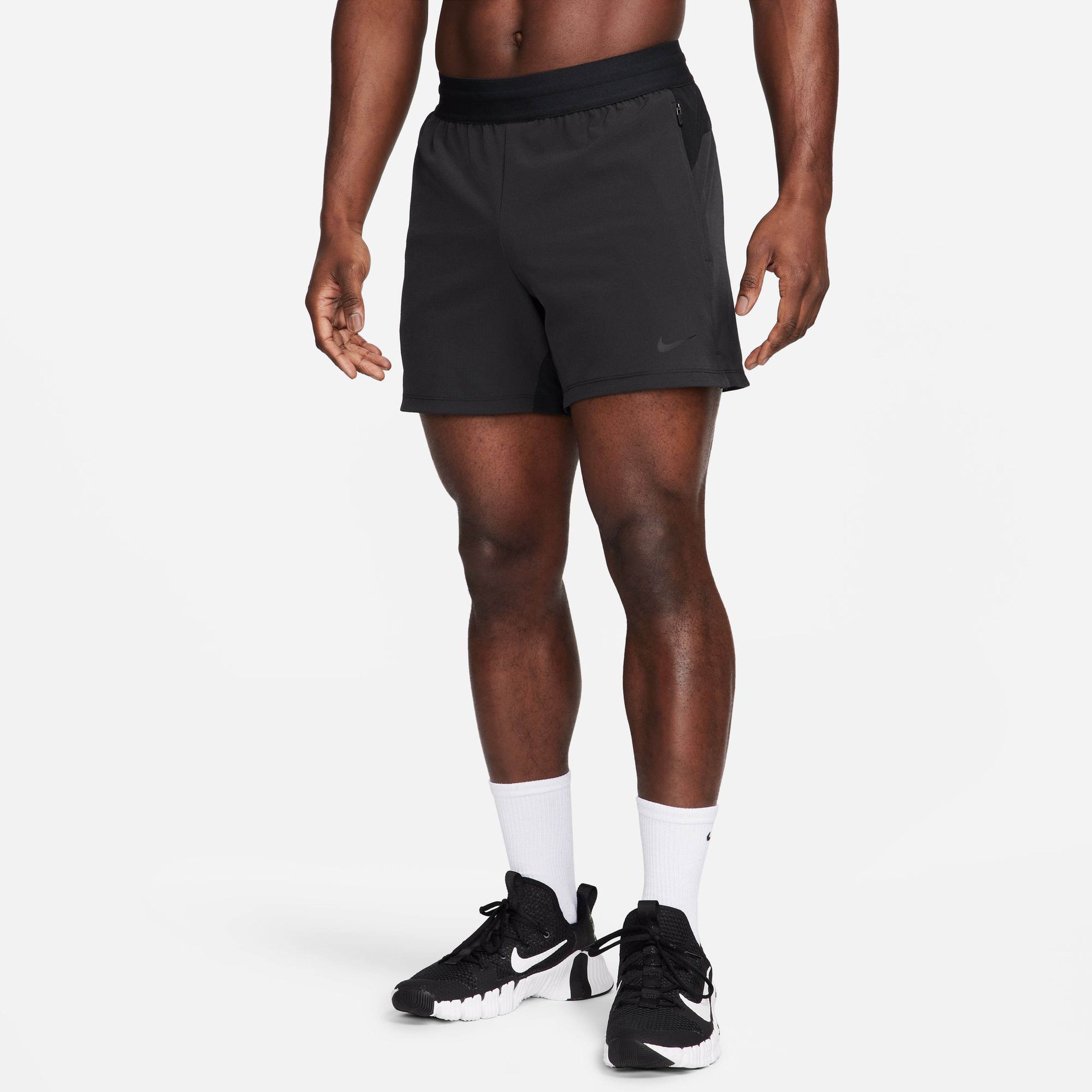 Nike Erkek Siyah Şort