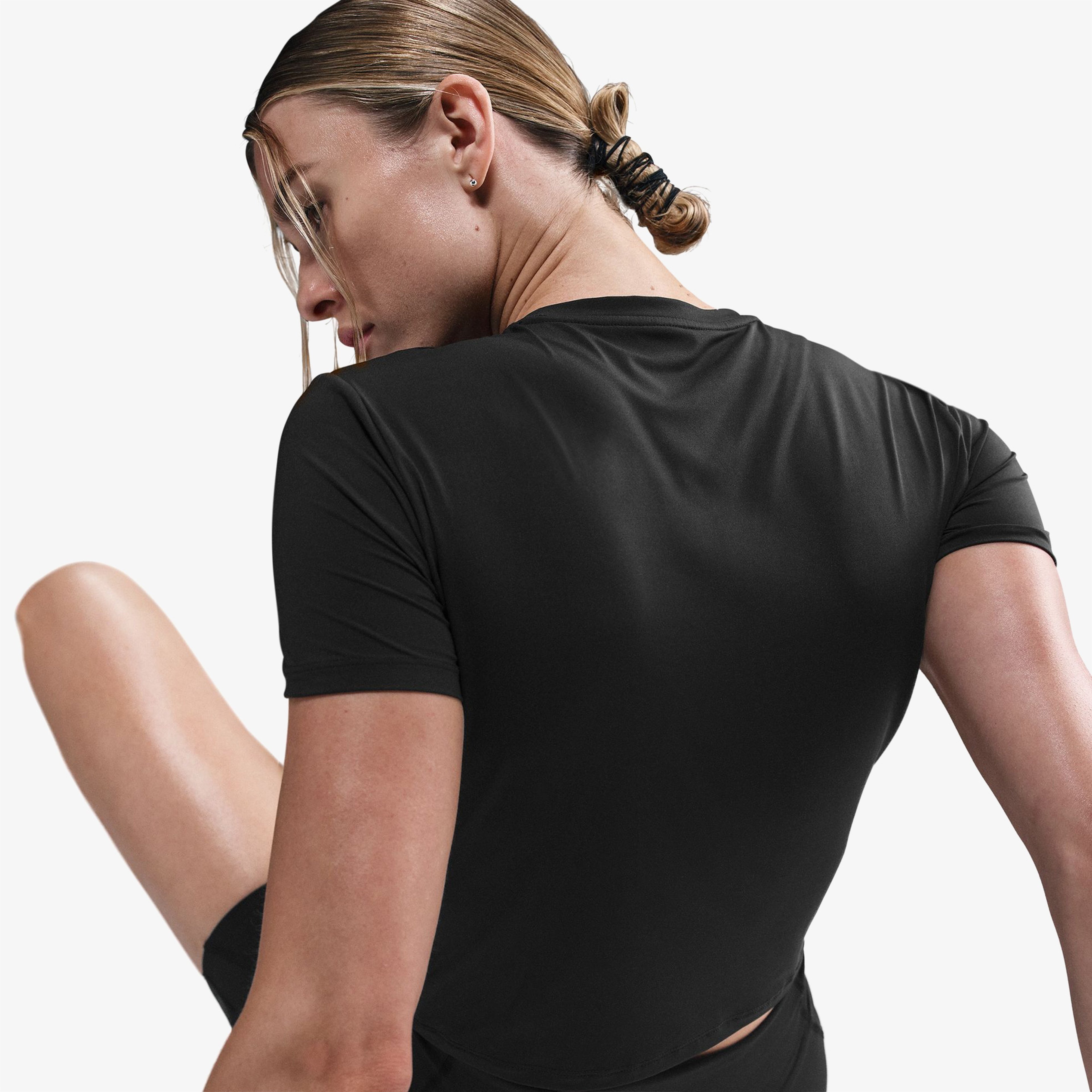 Nike One Classic Kadın Siyah Antrenman T-Shirt