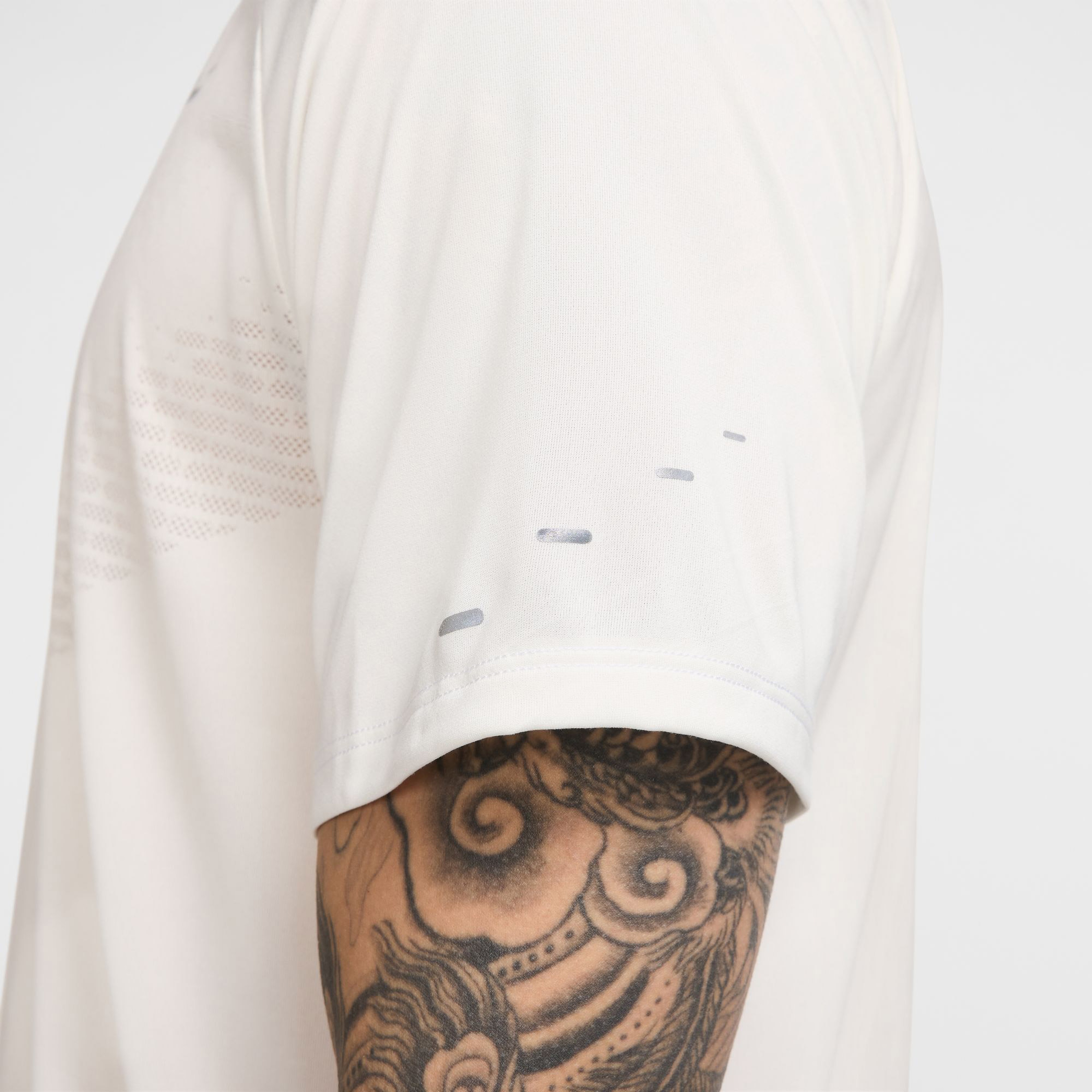 Nike Stride Erkek Beyaz Koşu T-Shirt