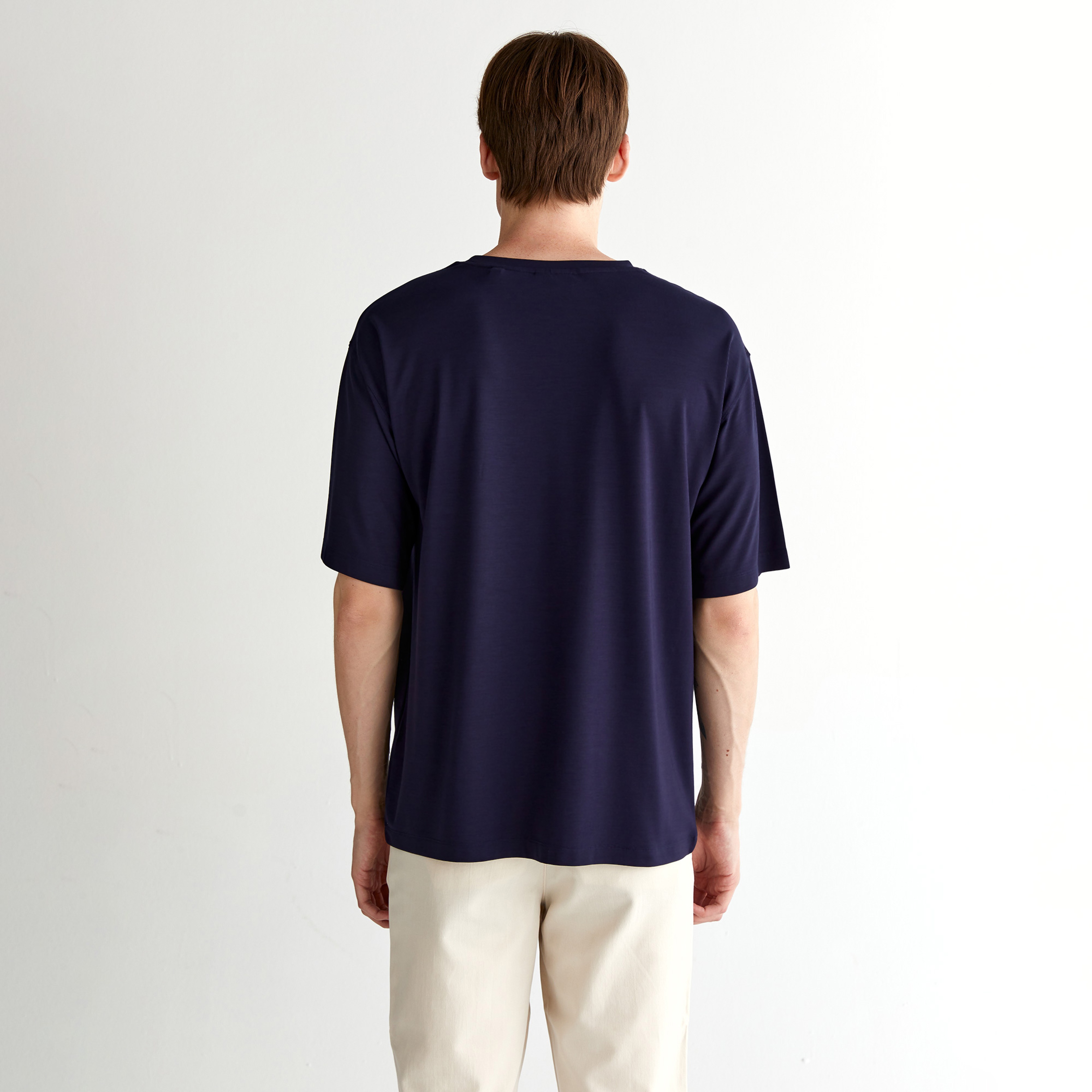 GANT Erkek Lacivert Relaxed Fit Bisiklet Yaka Logolu T-Shirt