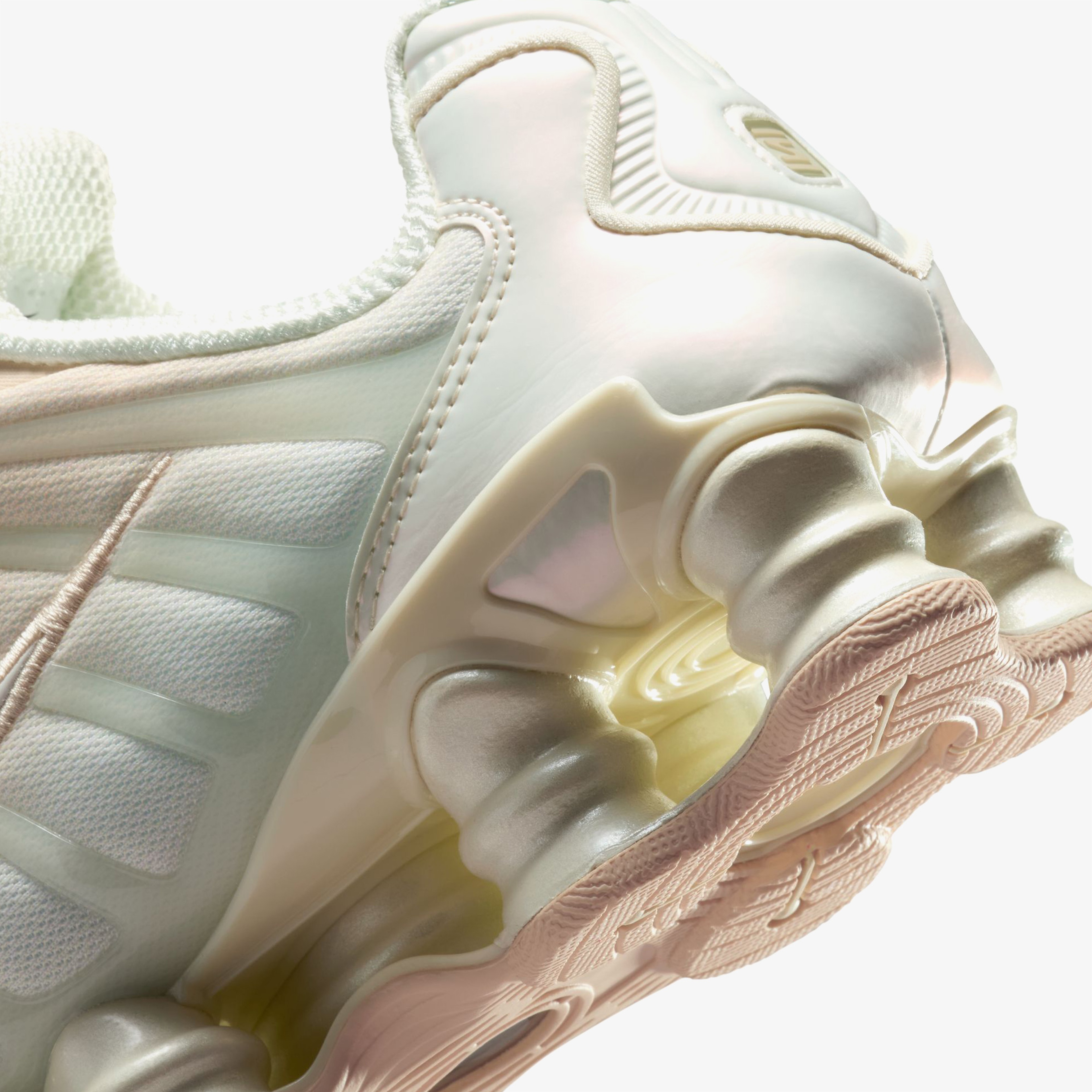 Nike Shox TL Kadın Bej Spor Ayakkabı