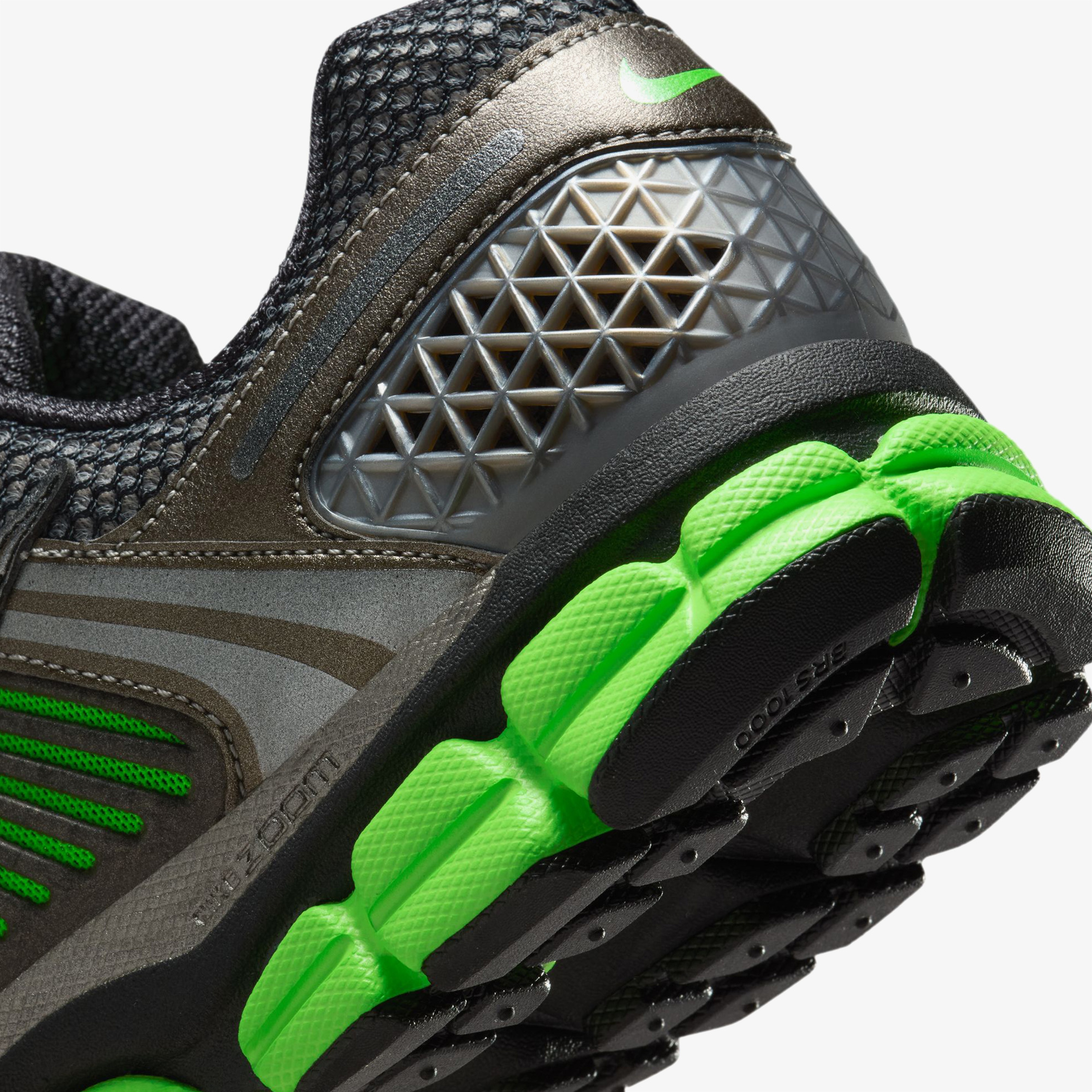 Nike Zoom Vomero 5 SE Erkek Siyah Spor Ayakkabı