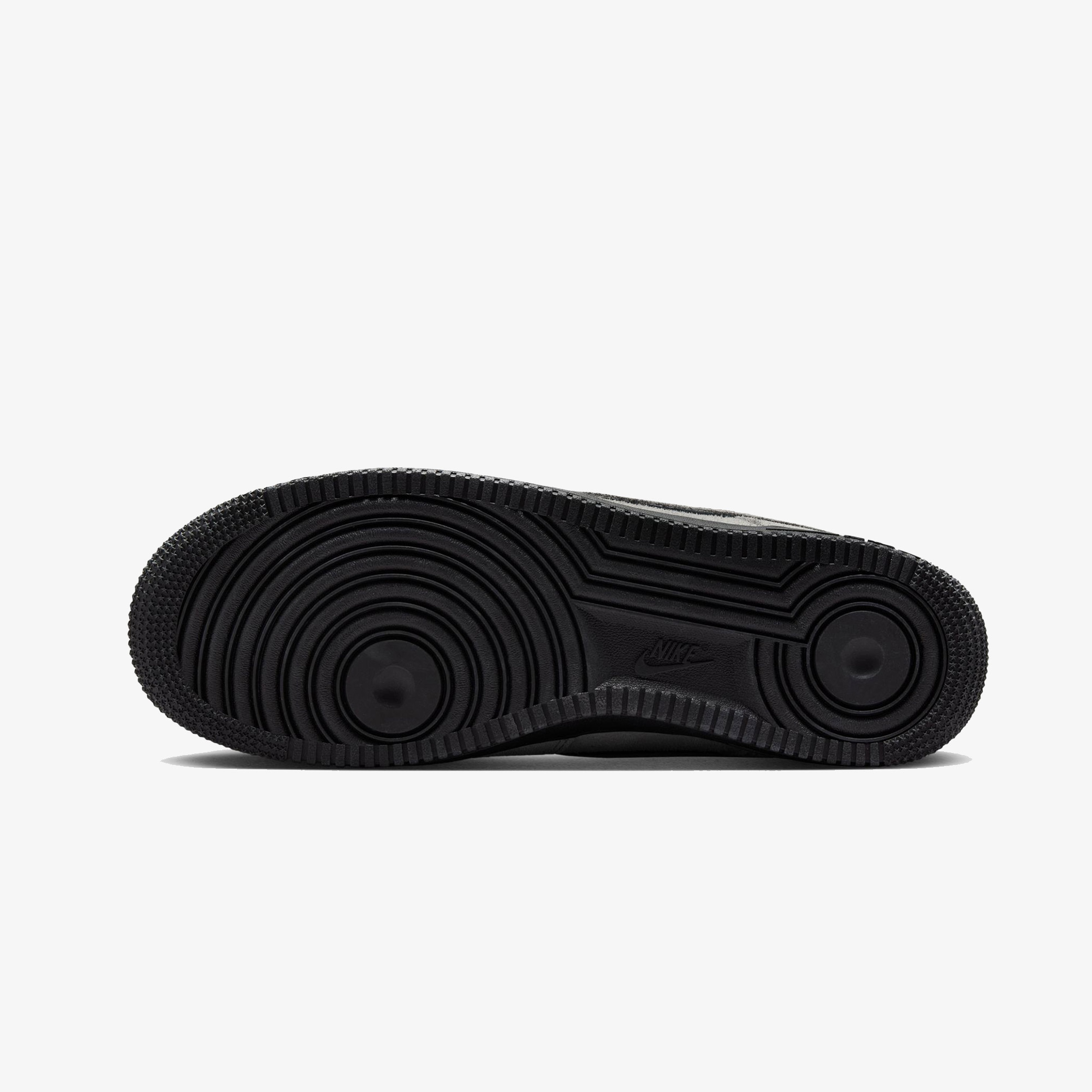 Nike Air Force 1 '07 LV8 Erkek Gri Spor Ayakkabı